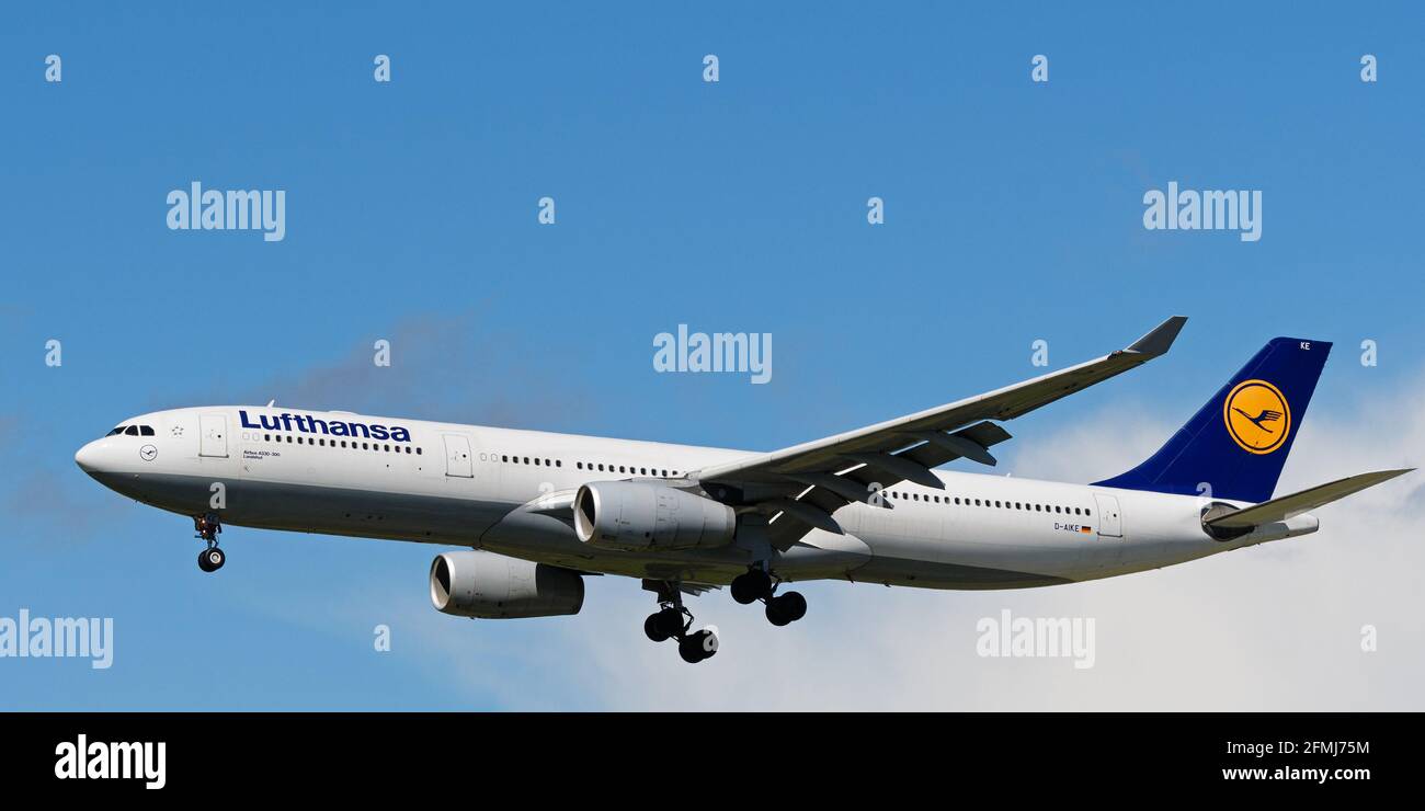 Richmond, British Columbia, Canada. 7th May, 2021. A Lufthansa Airbus A330-300 jet (D-AIKE) airborne on final approach for landing at Vancouver International Airport. Credit: Bayne Stanley/ZUMA Wire/Alamy Live News Stock Photo