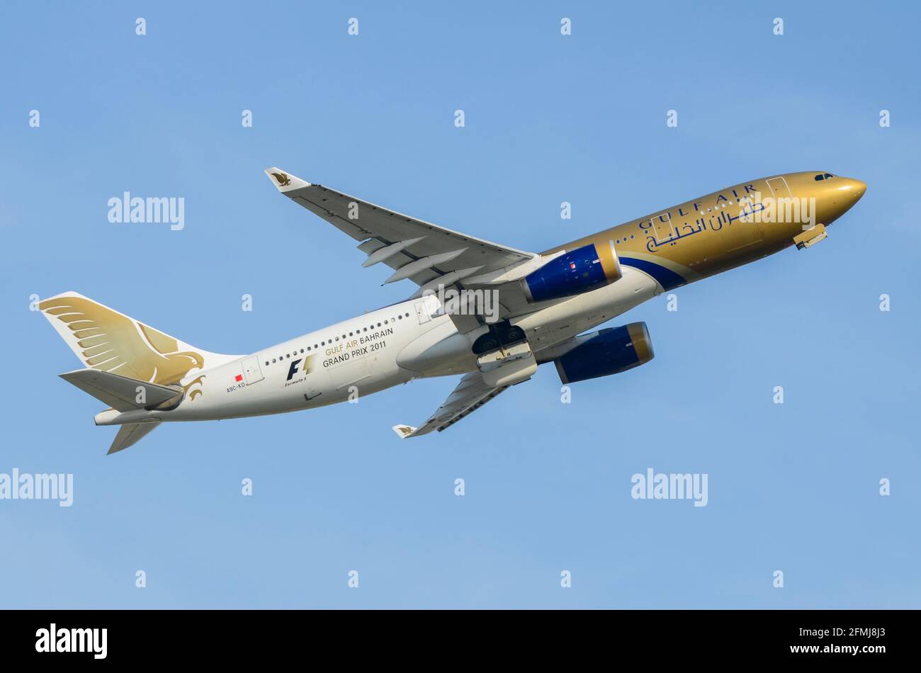 Gulf air airbus a330 hi-res stock photography and images - Alamy