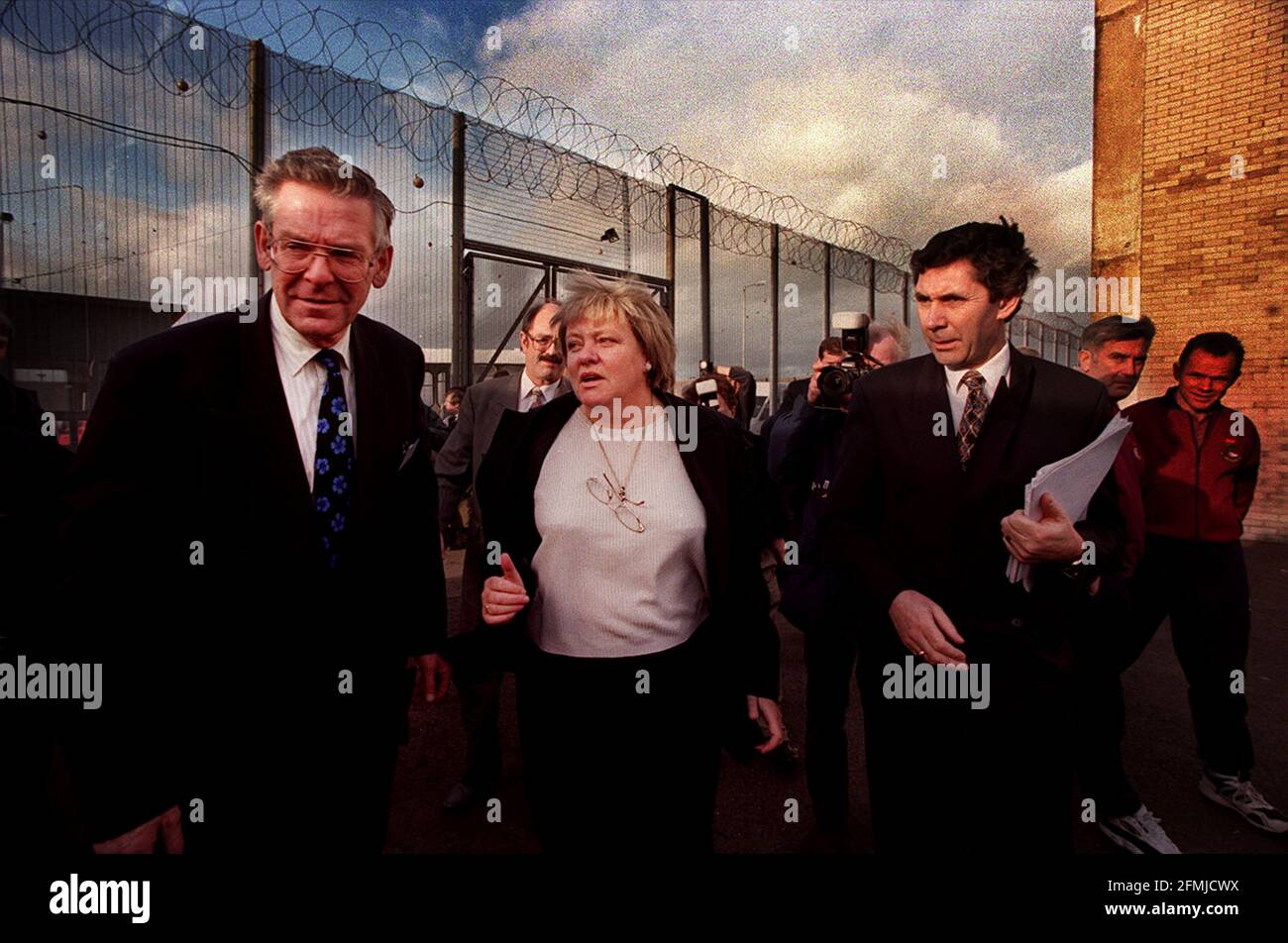 Northern Ireland Secretary Mo Mowlam at the Maze 1998 With prison governor Martin Mogg left As she visits loyalist terrorist to convince them to stay in the peace talks Stock Photo