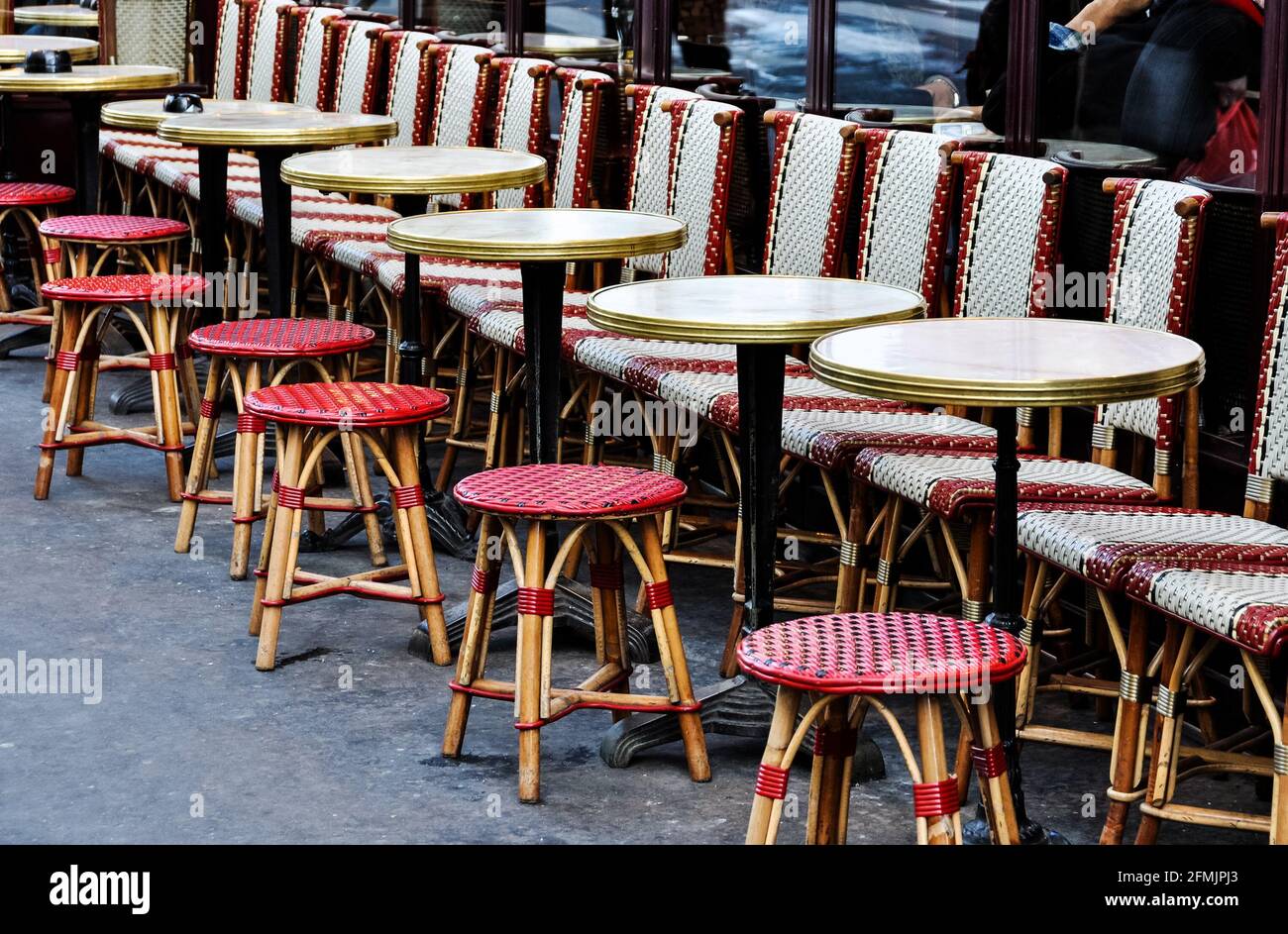 Sidewalk cafe in Paris, France Stock Photo Alamy