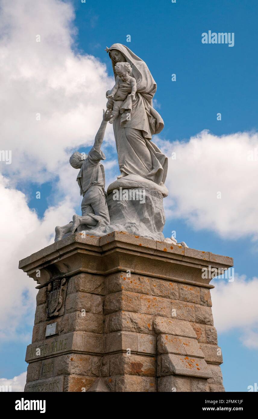 Statue of ‘Notre Dame des Naufrages’, Pointe du Raz, Plogoff, Finistere (29), Brittany, France Stock Photo
