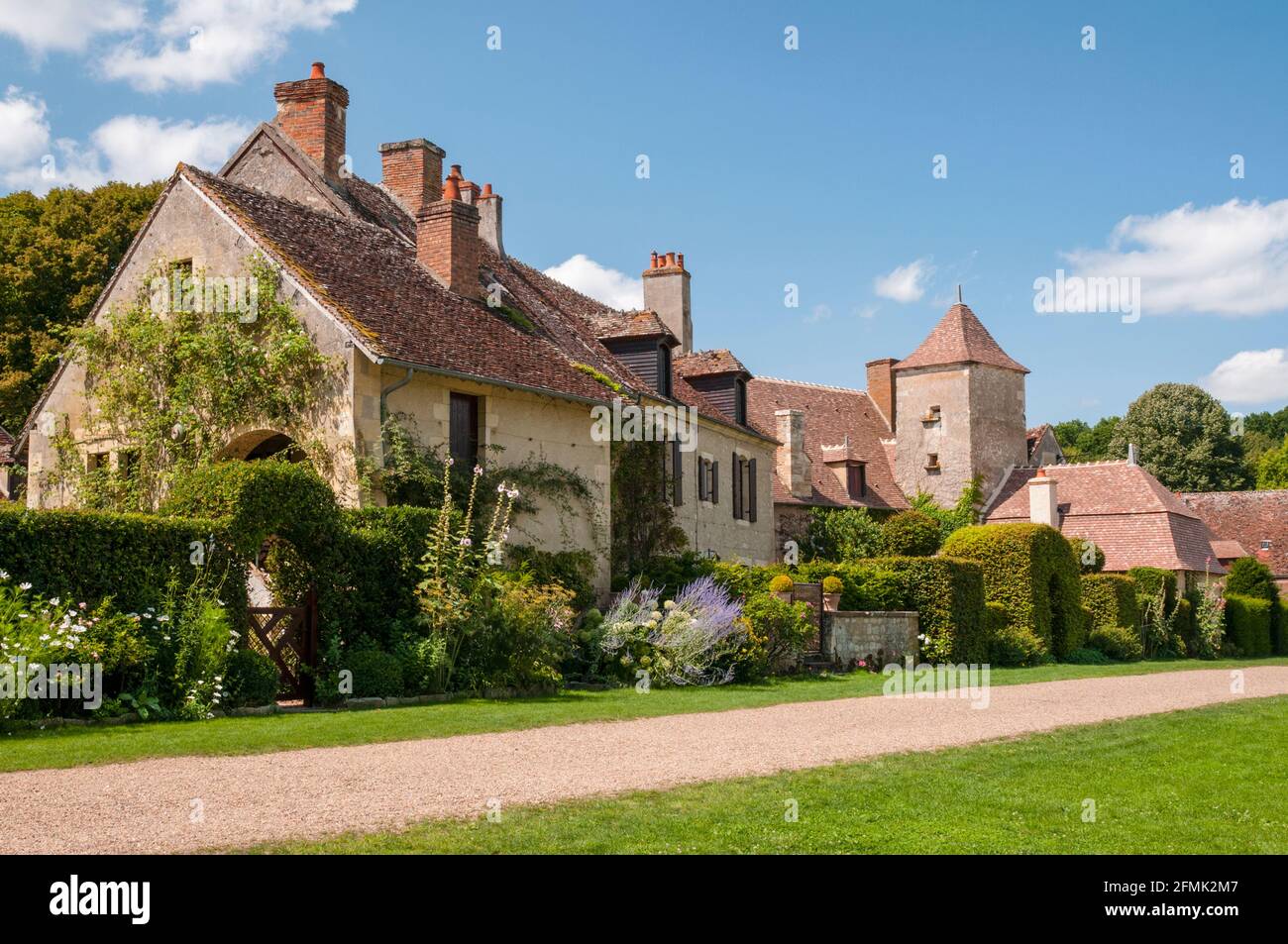 Medieval houses in the picturesque village of Apremont-sur-Allier, listed as one of the most beautiful medieval villages in France, Cher (18), Centre- Stock Photo