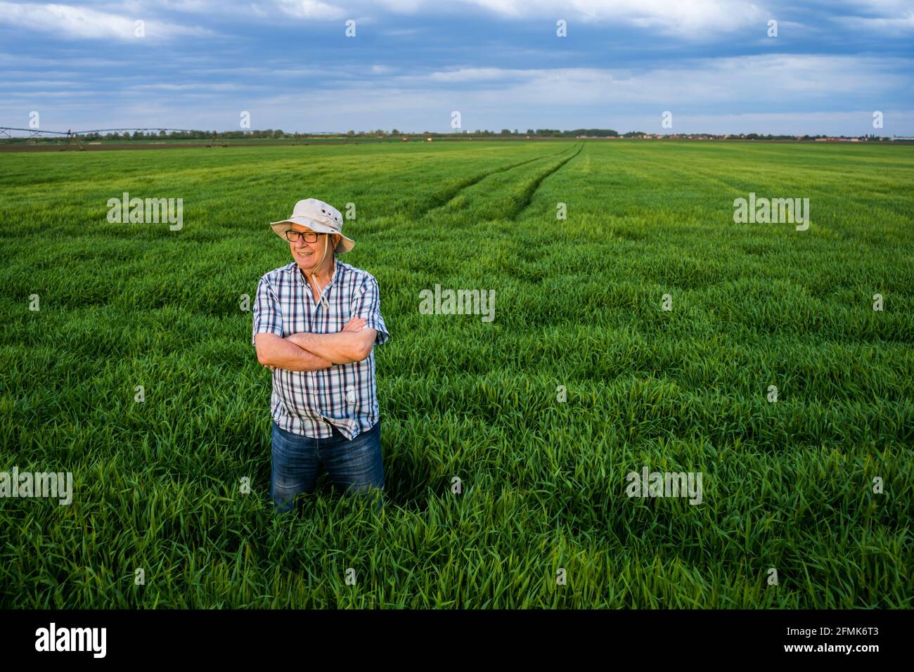 Farmer in barley field hi-res stock photography and images - Alamy