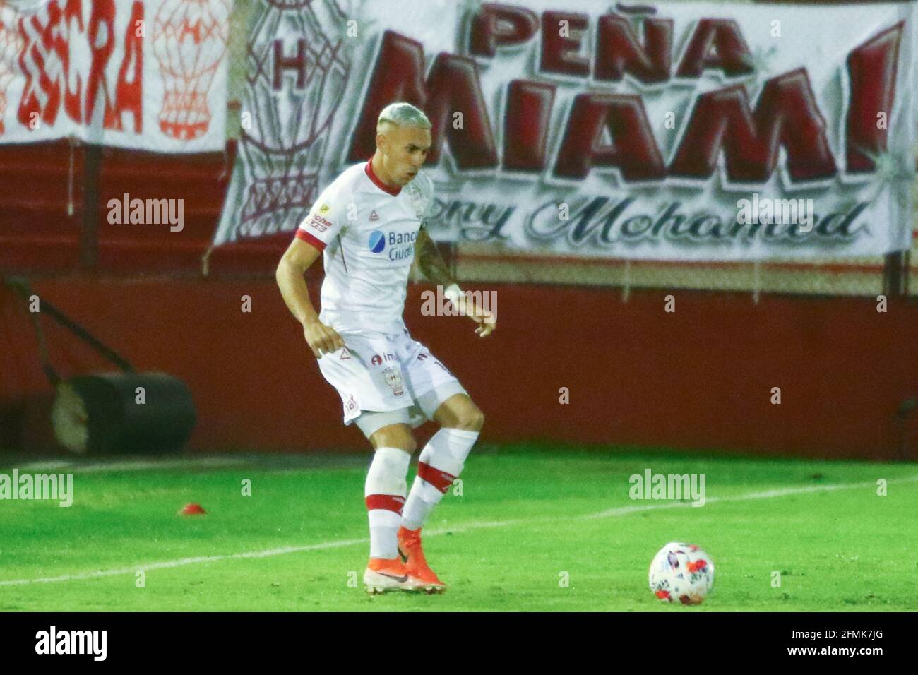 BUENOS AIRES, 9.05.2021: Huracan and Independiente plays for the