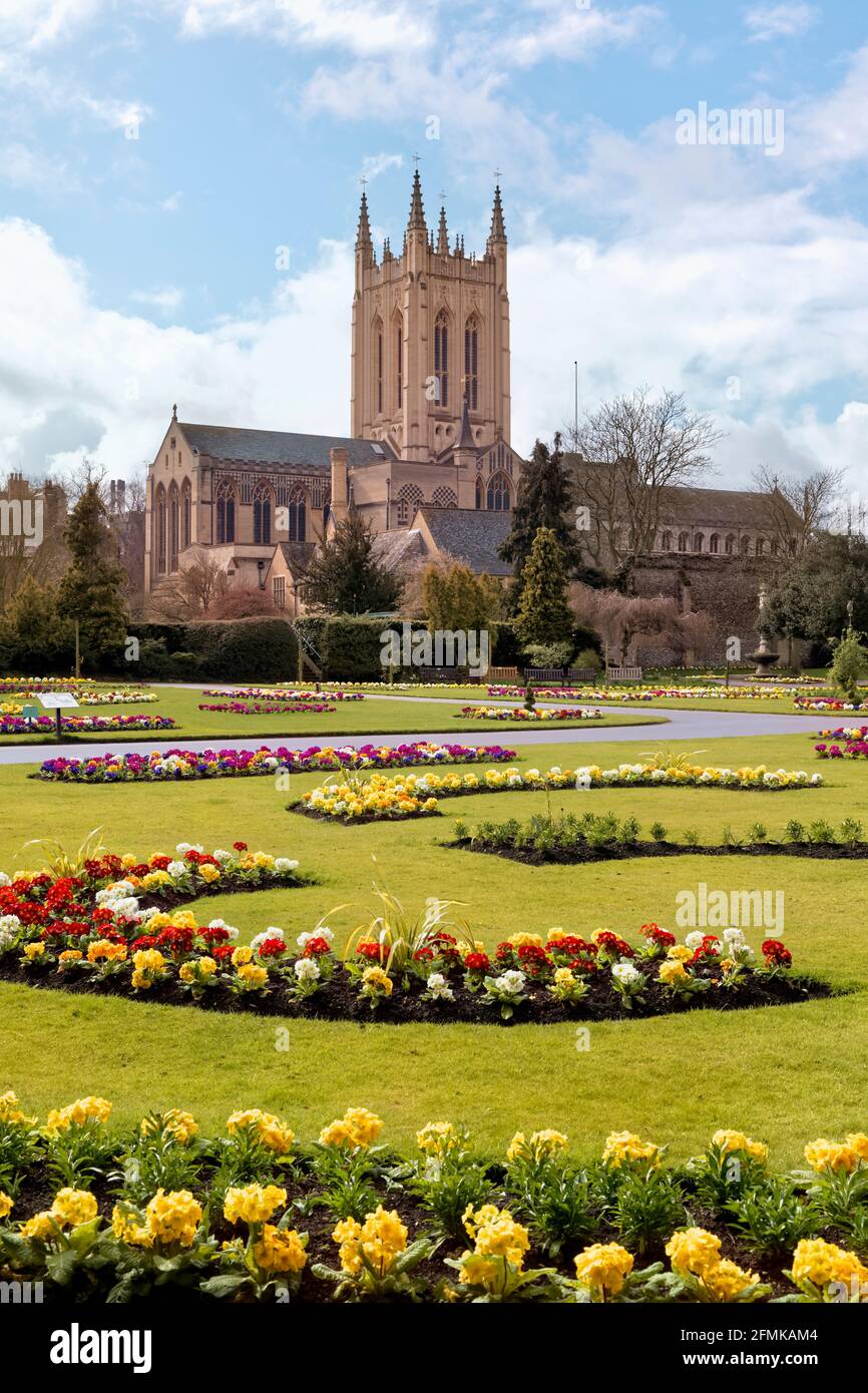 Abbey gardens edmunds cathedral hires stock photography and images Alamy