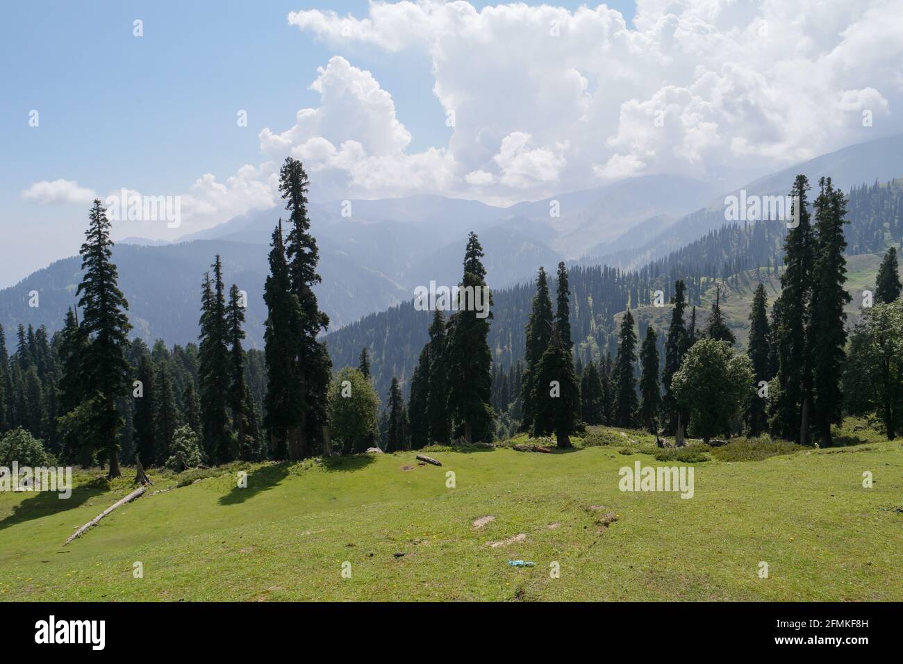 Gulmarg hill station hi-res stock photography and images - Alamy