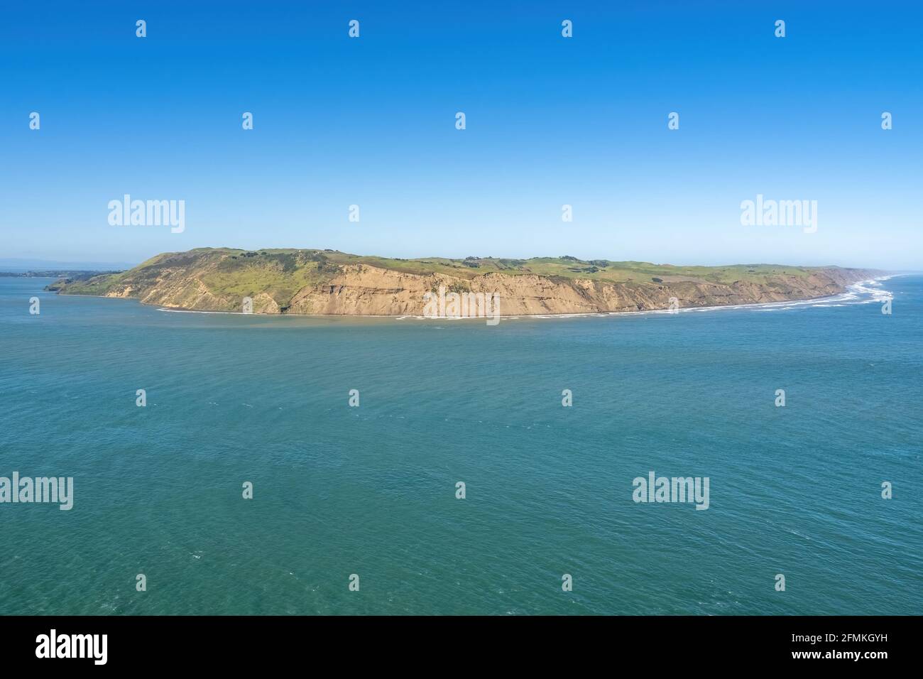 South Head of Manukau harbour entrance from Whatipu beach Stock Photo