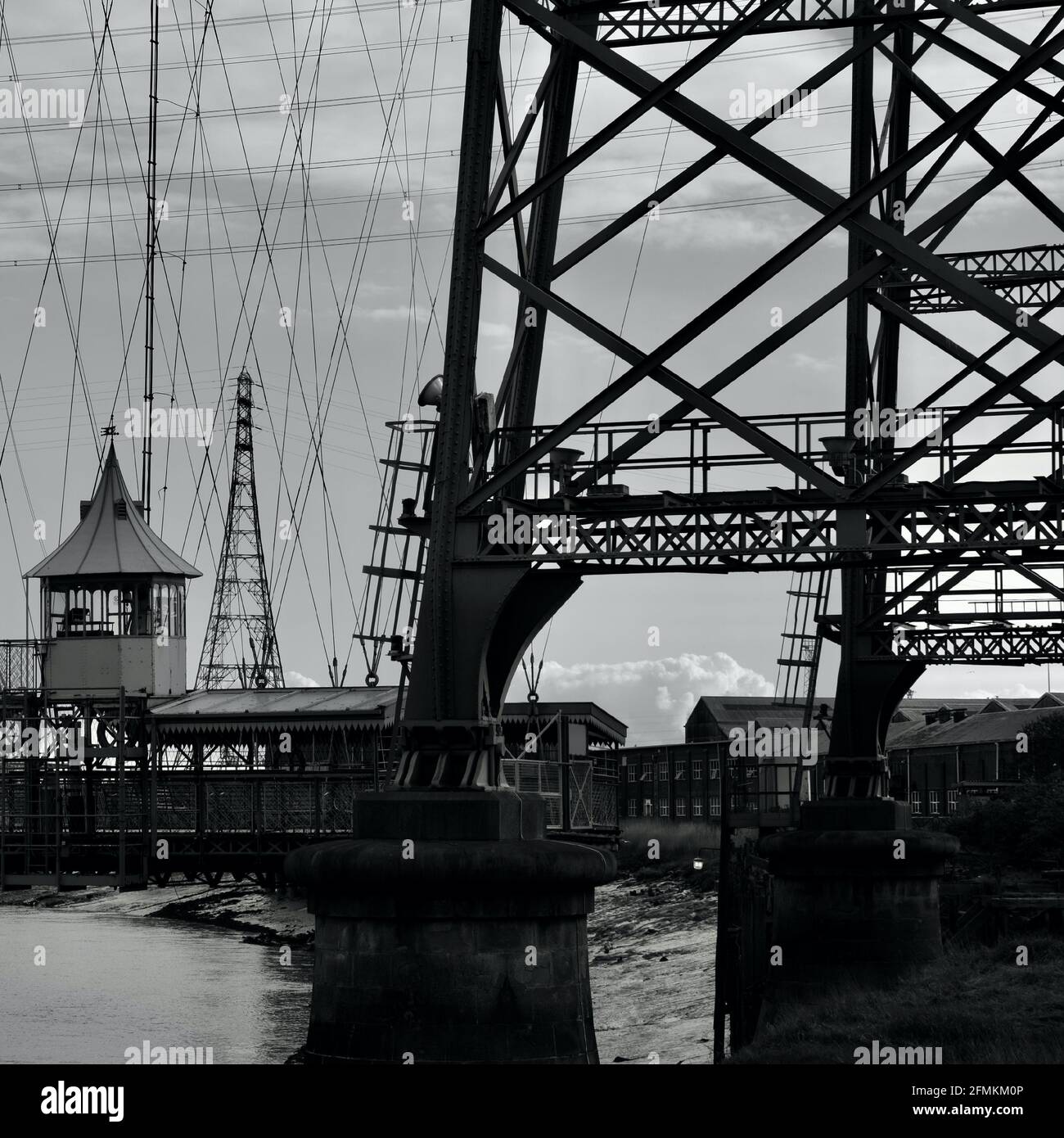 Newport Transporter Bridge, constructed in 1902 crosses the River Usk ...