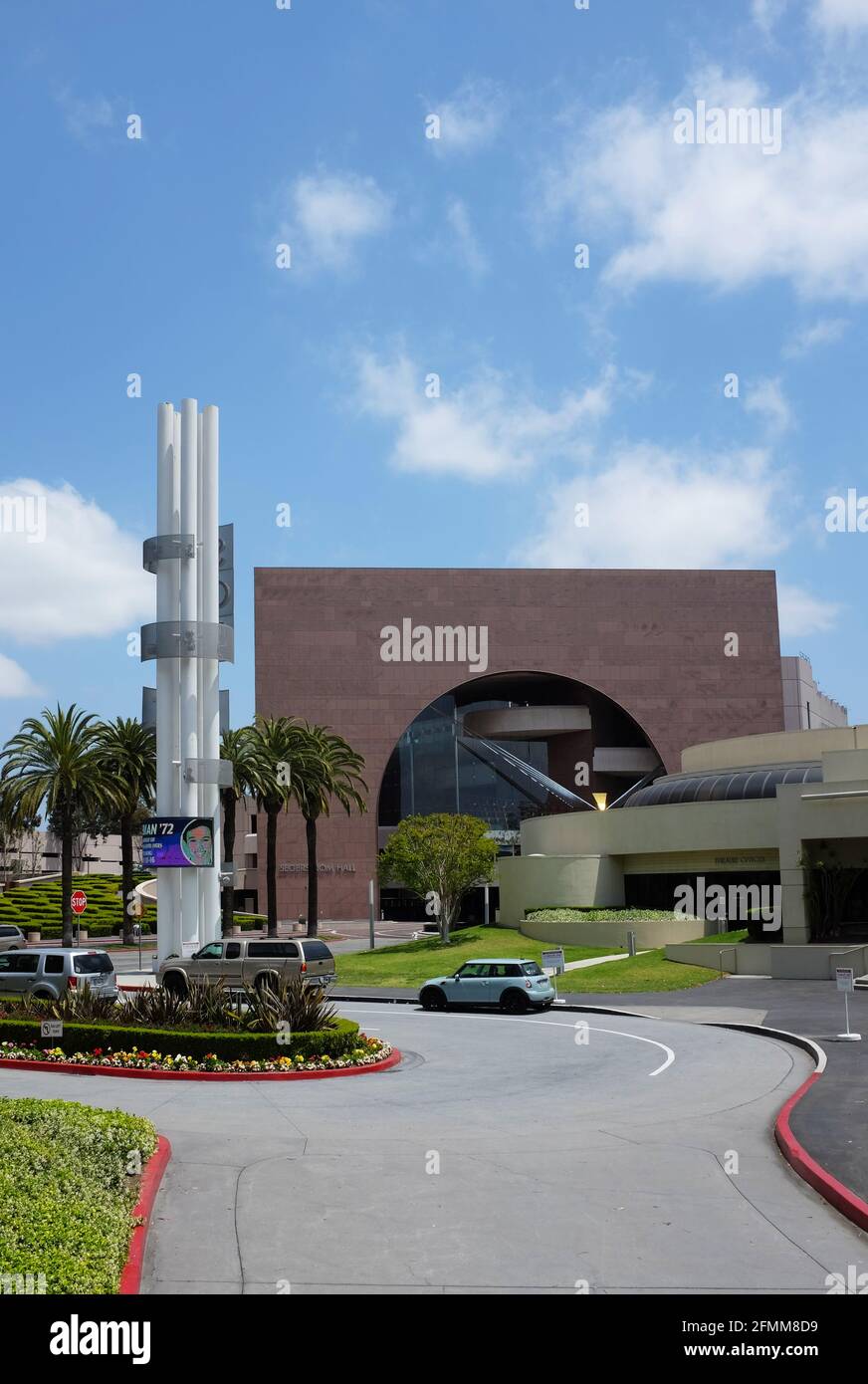 COSTA MESA, CALIFORNIA 8 MAY 2021 The Segerstrom Center for the Arts