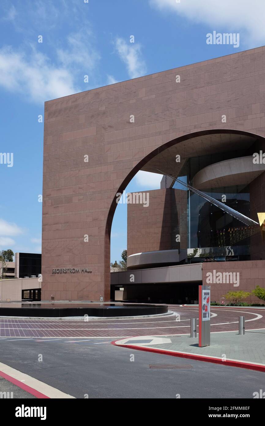 COSTA MESA, CALIFORNIA 8 MAY 2021 The Segerstrom Center for the Arts