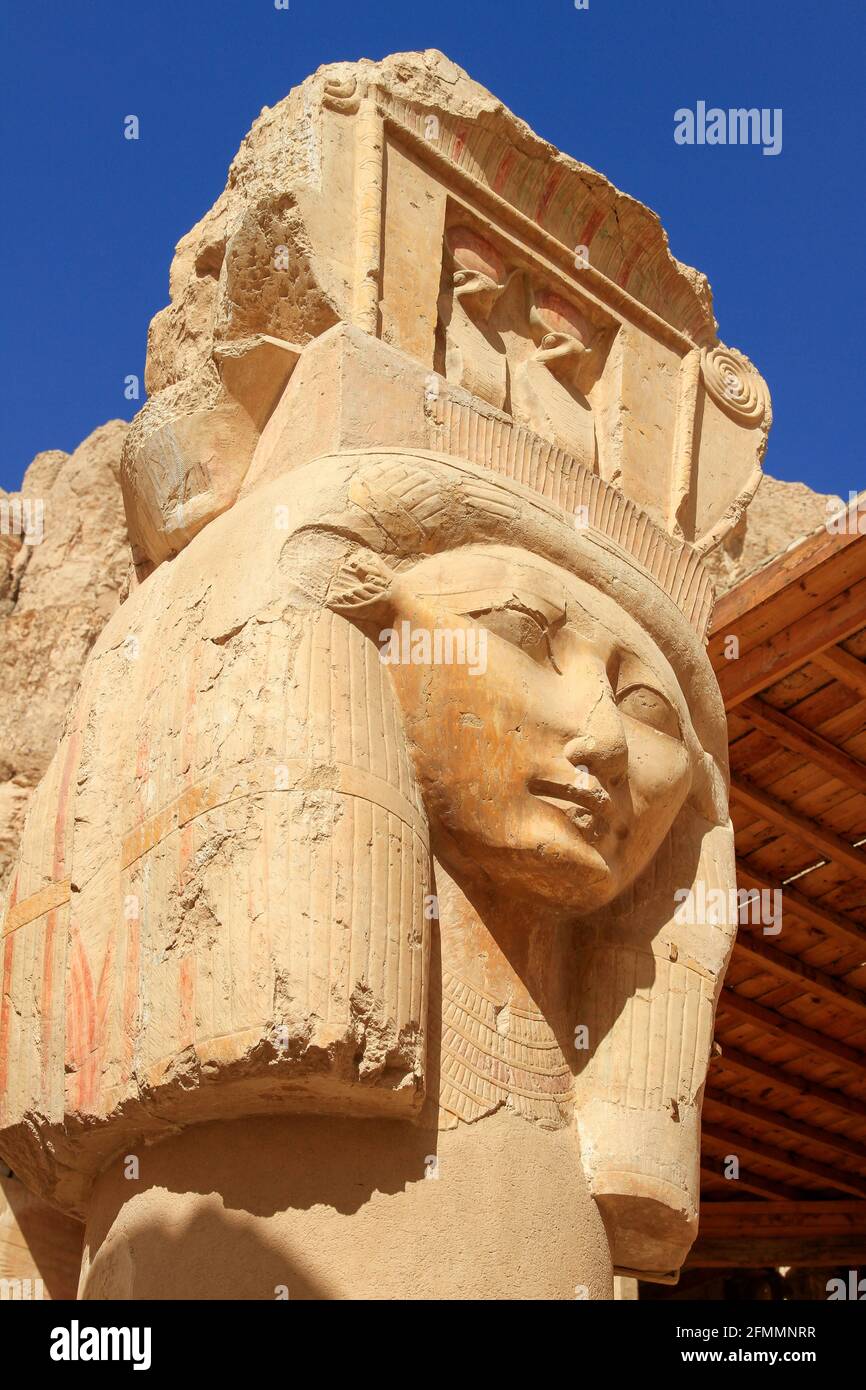 Carved Hathor column at Mortuary Temple of Hatshepsut, or Djeser-Djeseru, near Valley of the Kings, Upper Egypt Stock Photo