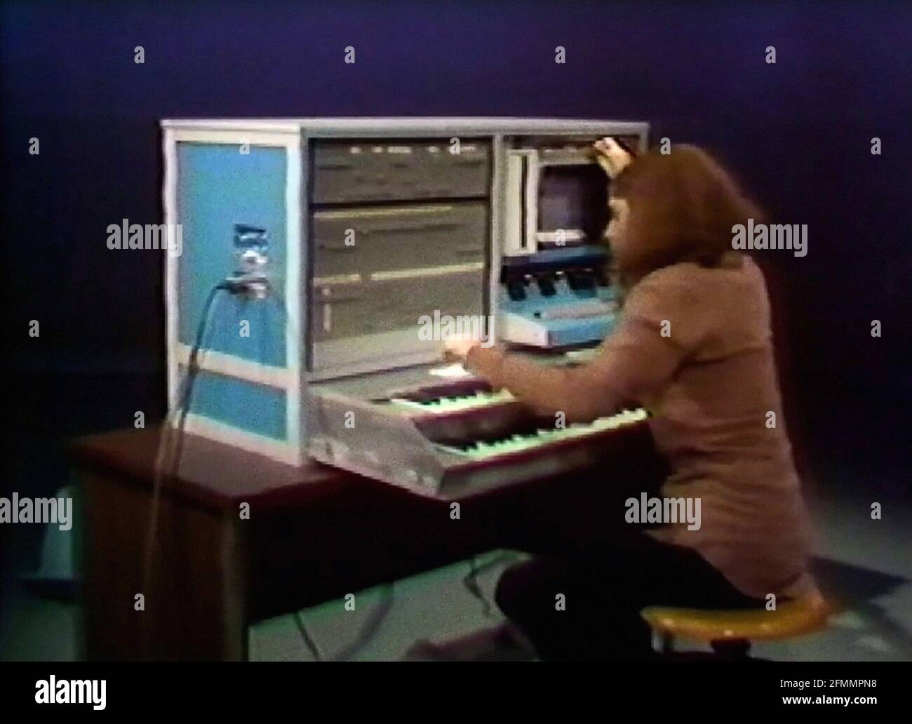 SISTERS WITH TRANSISTORS, 2021. © Metrograph Pictures / courtesy