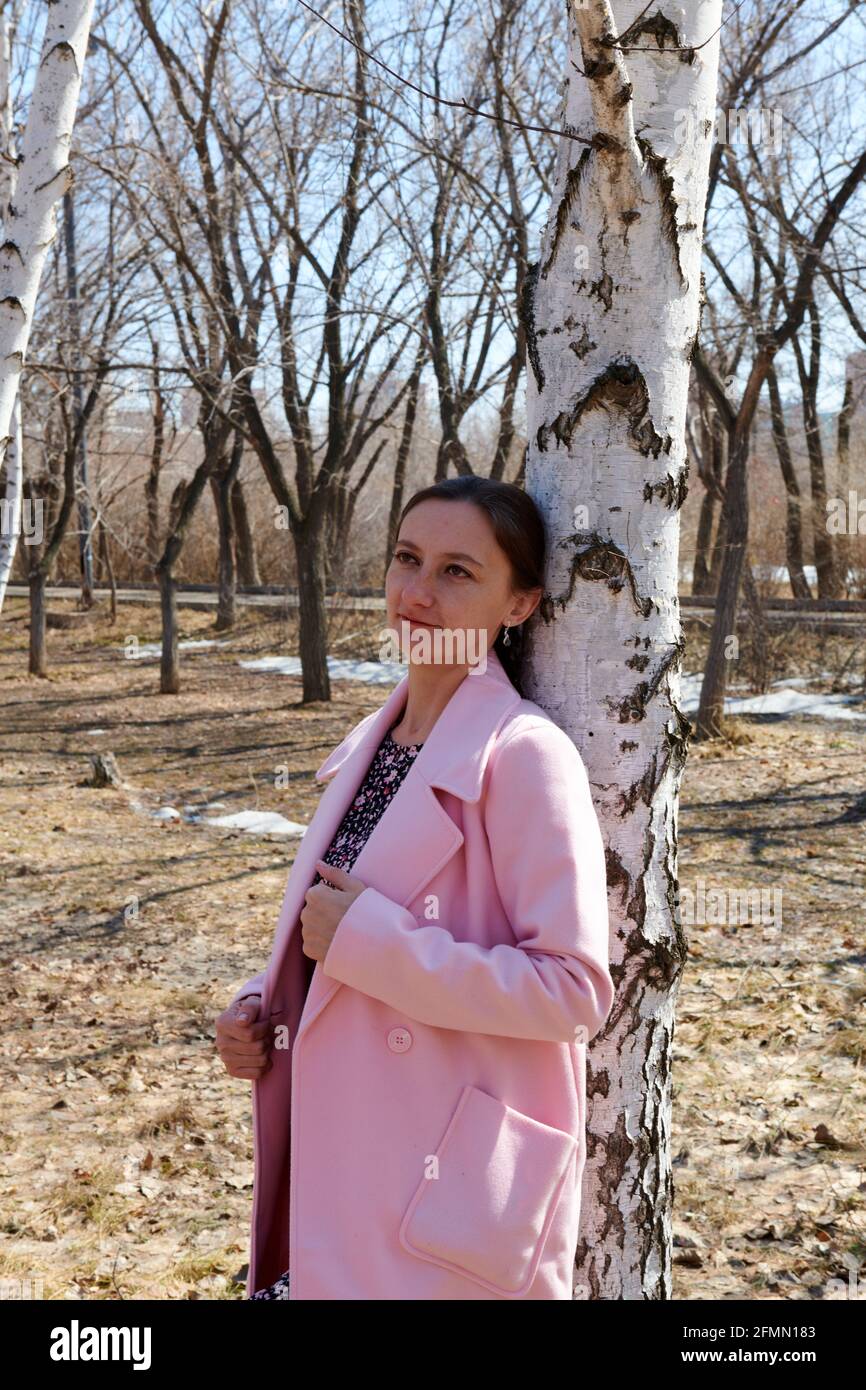 Oak tree woman spring hi-res stock photography and images - Alamy