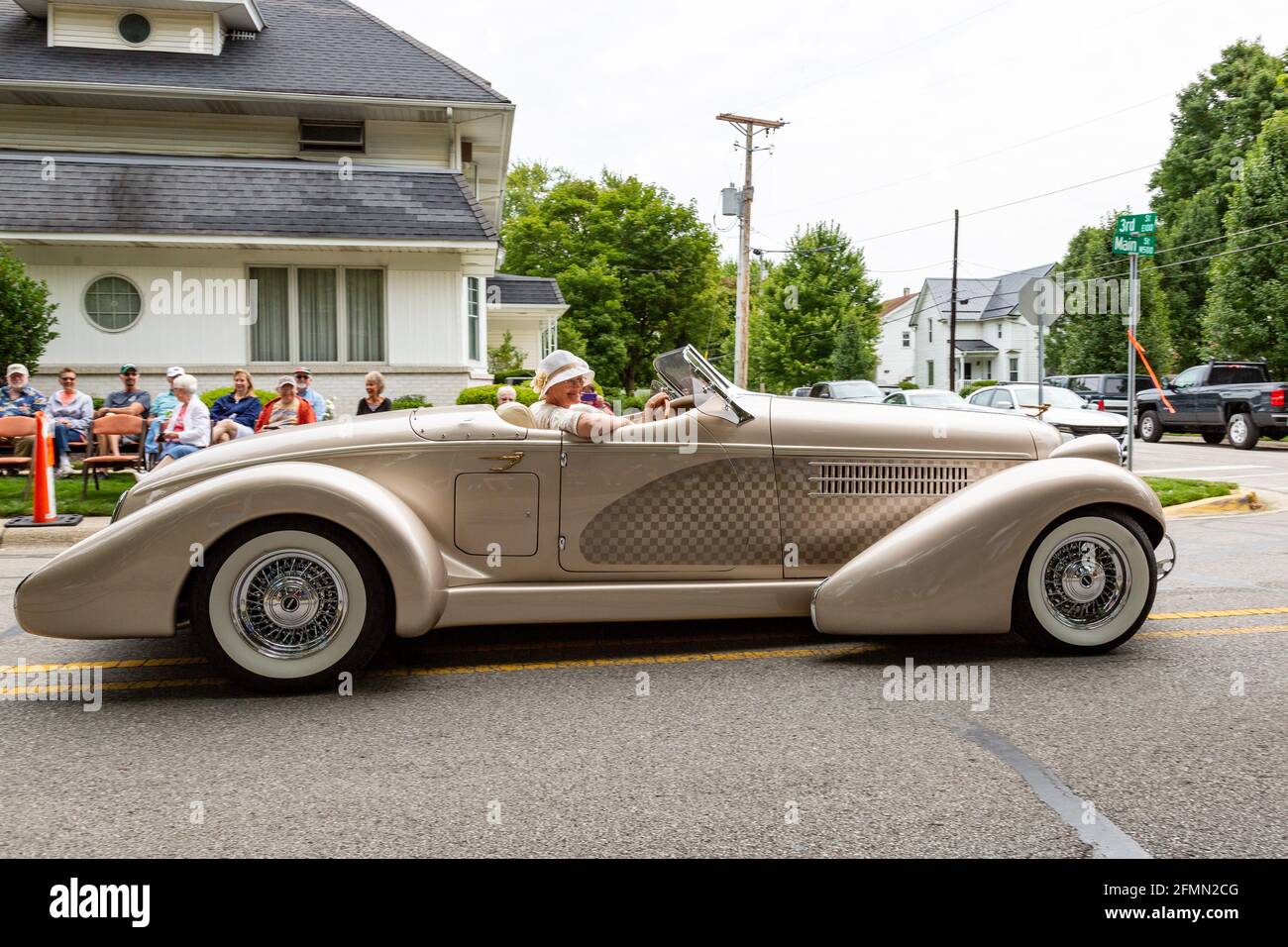 Auburn speedster hi-res stock photography and images - Alamy