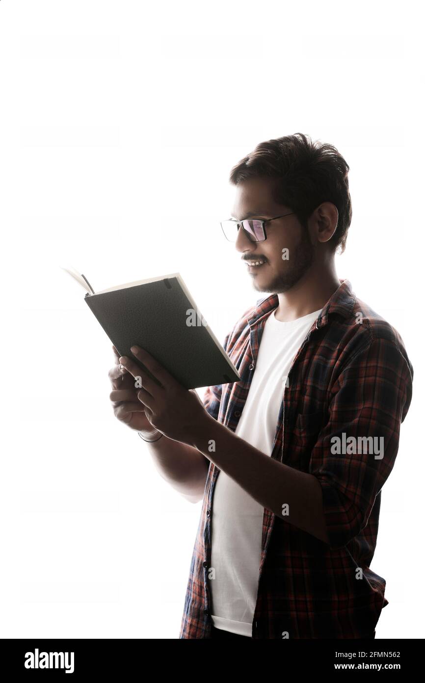 Indian college students posing hi-res stock photography and images - Alamy