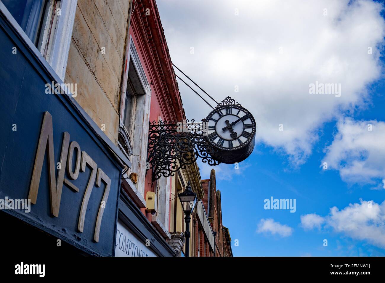 Antique clock shop hires stock photography and images Alamy