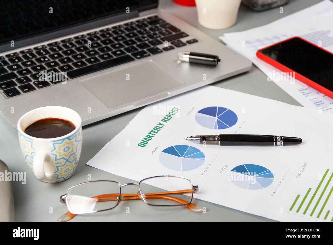 Office desk with reports hi-res stock photography and images - Alamy