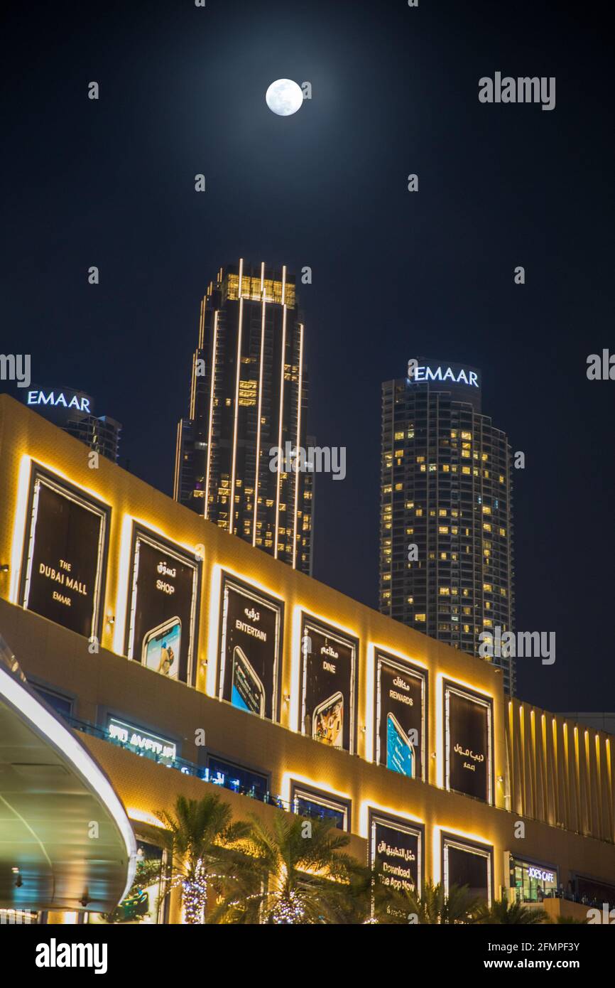 Light in Dubai Stock Photo Alamy