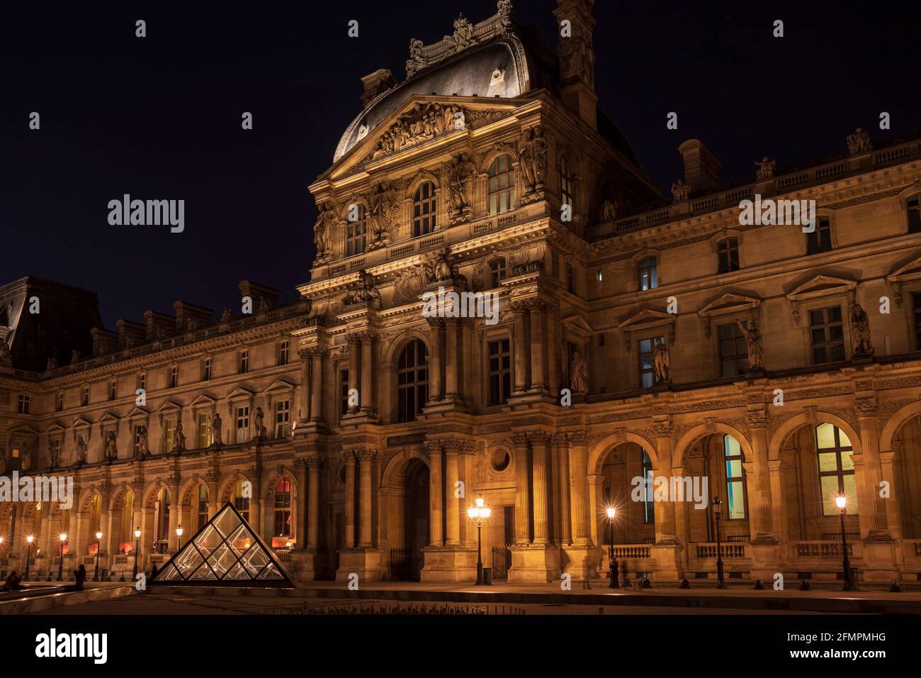 Pavillon Richelieu, Musée du Louvre, Paris, France. Stock Photo