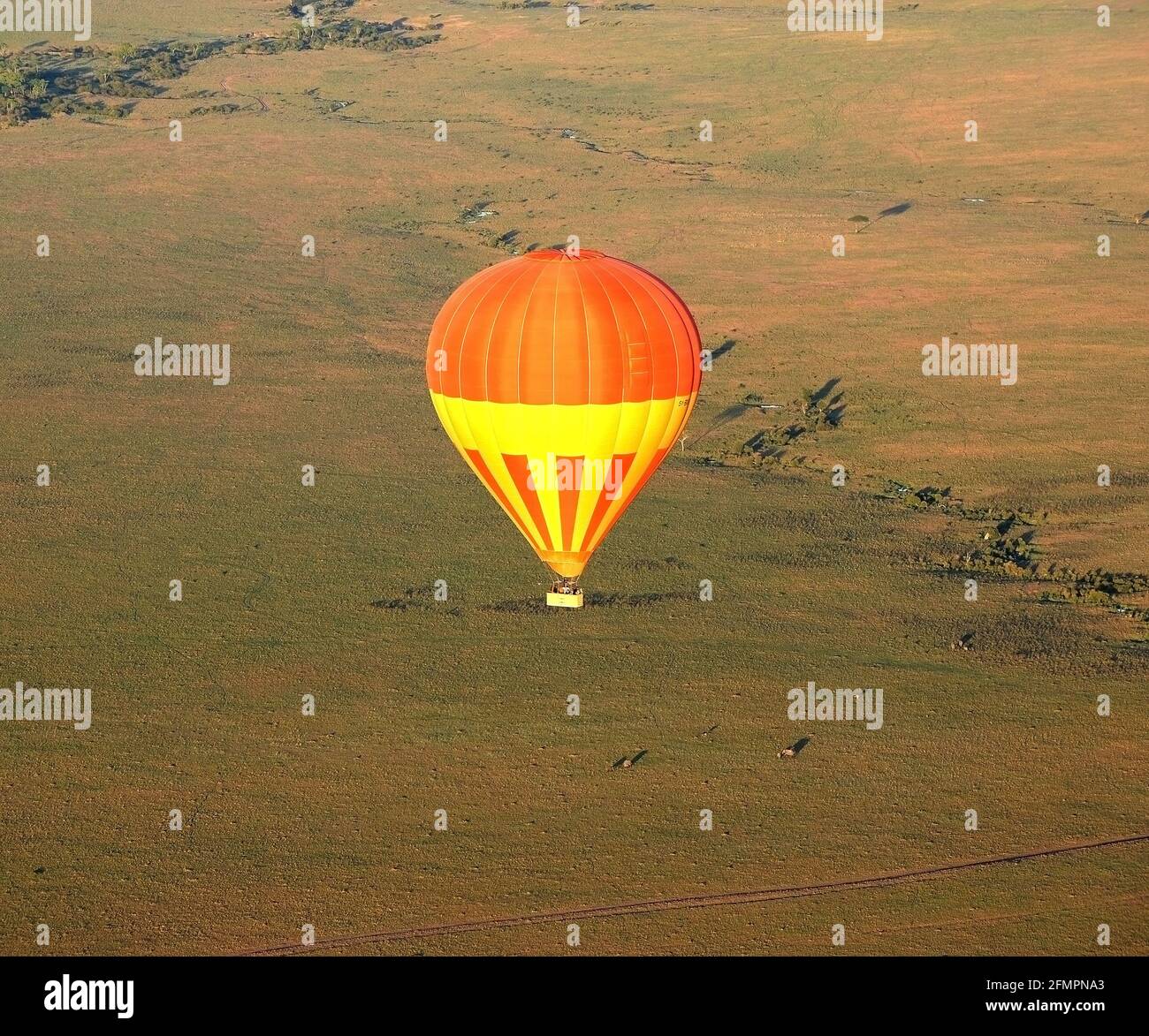 Kenya Africa Hot air balloon over the Masai Mara Stock Photo - Alamy