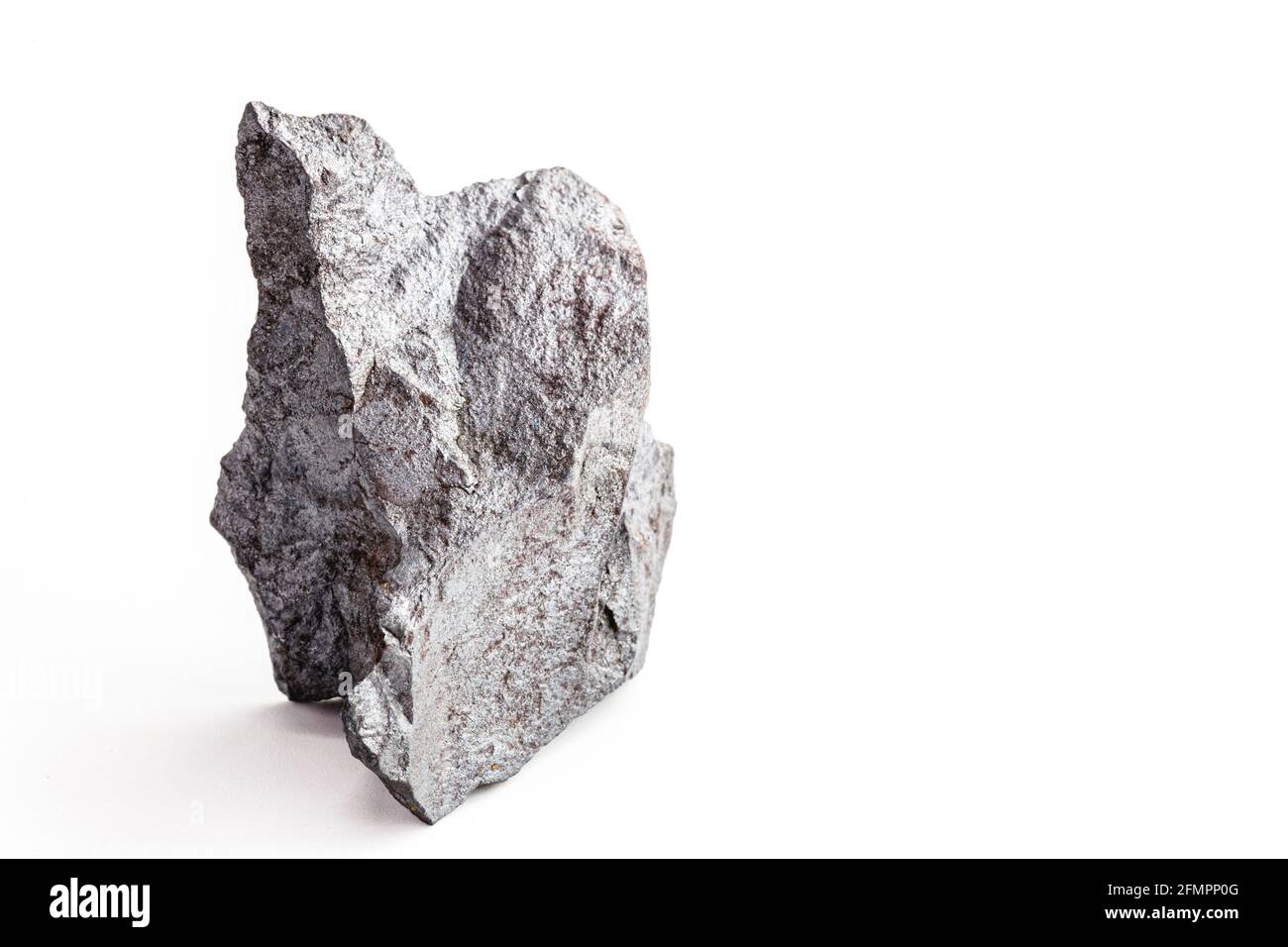 Ups Legitimationsoplysninger regnskyl magnetite, magnetic ore. It is a magnetic mineral formed by iron oxides,  industrial use Stock Photo - Alamy
