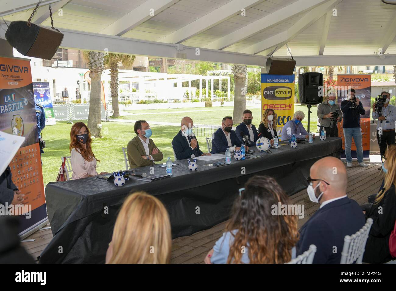 Naples, Italy. 11th May, 2021. Press conference of the football charity event 'LA MATITA' which will be broadcast on Wednesday 2 June at 9:15 pm on Rai 2 and I will see the challenge 'Naples vs the rest of Italy' on the pitch with a fundraiser for Save the Children. (Photo by Massimo Solimene/Pacific Press) Credit: Pacific Press Media Production Corp./Alamy Live News Stock Photo