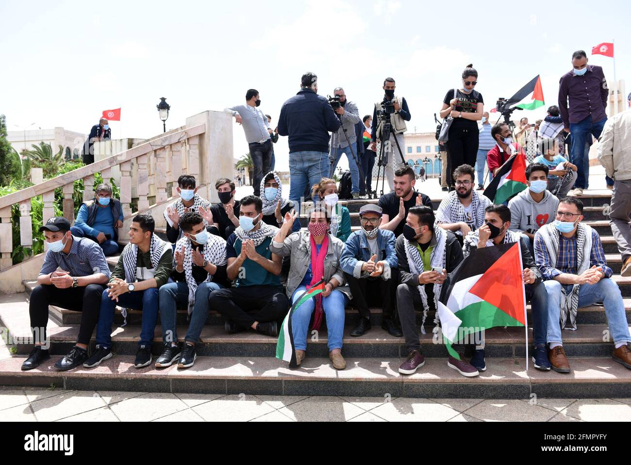 Tunis, Tunisia. 11th May, 2021. Tunisians wearing facemasks gathered in the capital Tunisia to protest against the entry of Israeli security forces into Masjid al-Aqsa, which is considered a sacred place for Muslims. Credit: SOPA Images Limited/Alamy Live News Stock Photo