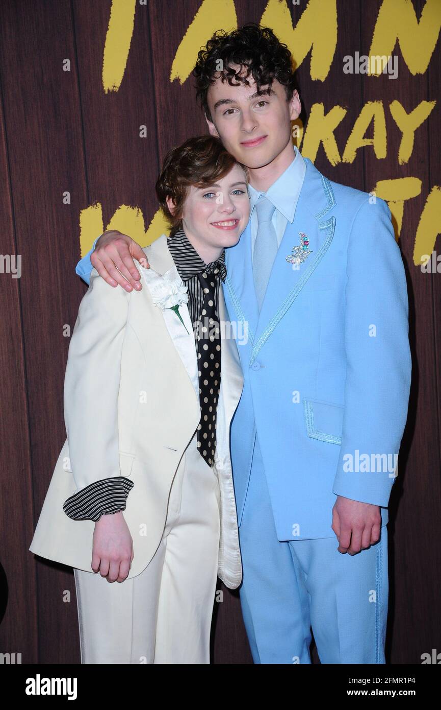 Los Angeles Ca 02 25 Netflix S I Am Not Okay With This Photocall Pictured Sophia Lillis Wyatt Oleff Photo By Sara De Boer Startraksphoto Com Sdl 3016 Startraks Photo New York Ny For Licensing