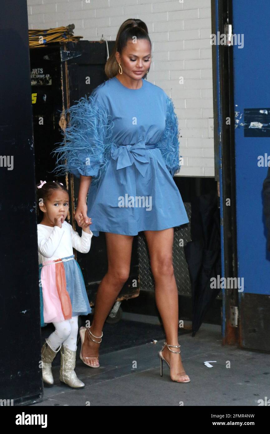 New York - NY - 20200219 Chrissy Teigen and her daughterLuna Simone