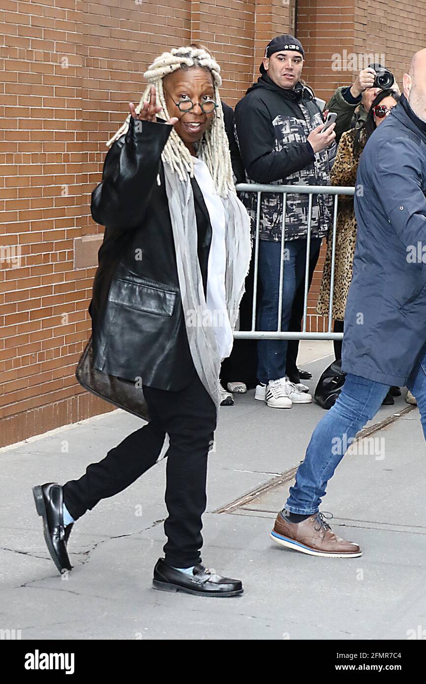New York - NY - 20200205- Whoopi Goldberg Leaving The View Studios