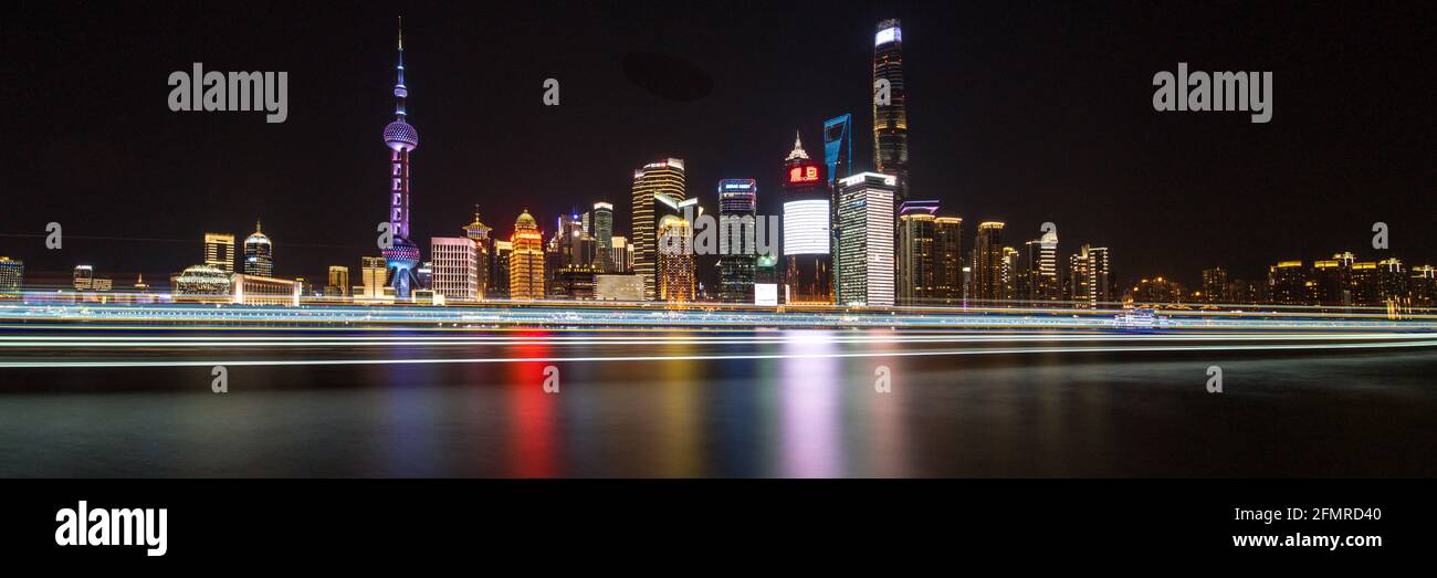 Shanghai night scenery hi-res stock photography and images - Alamy