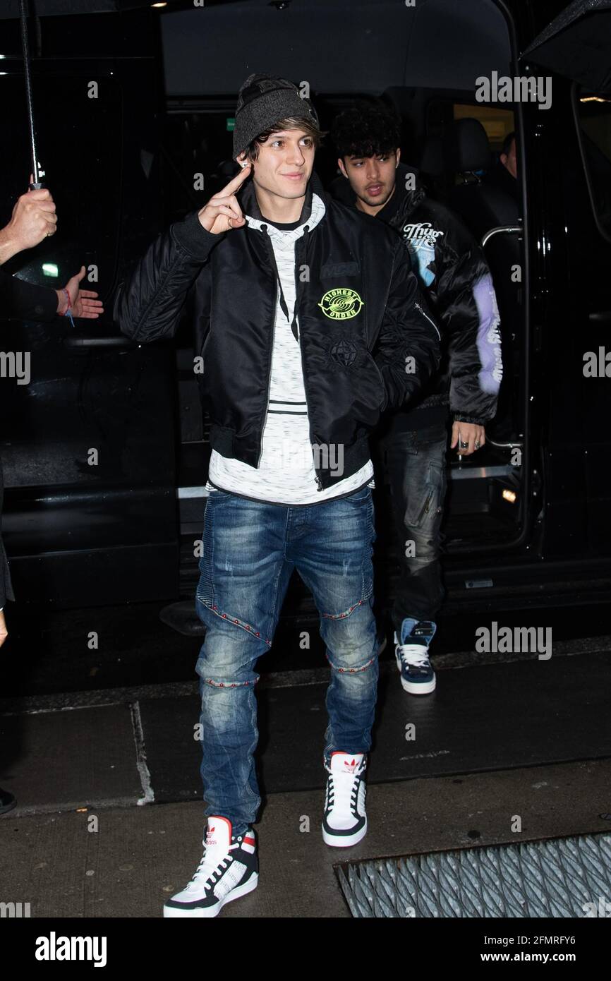 New York - NY - 20200213 - Celebrity Sightings in NYC DowntownNY - Lucy