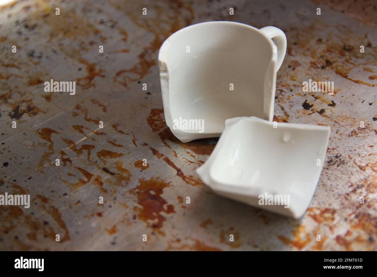 Broken Cup Tea High Resolution Stock Photography and Images Alamy