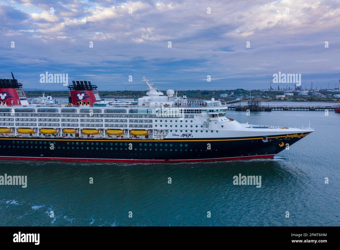 Disney magic cruise ship arriving at Southampton empty due to the ...