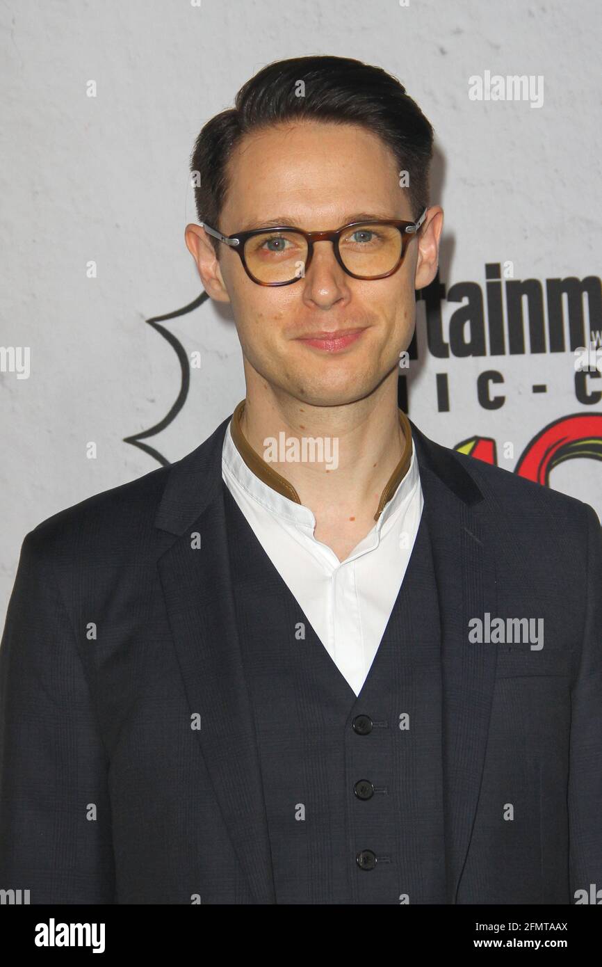 SAN DIEGO - July 22:  Samuel Barnett at the Entertainment Weekly's Annual Comic-Con Party 2017 at the Float at Hard Rock Hotel San Diego on July 22, 2017 in San Diego, CA Stock Photo