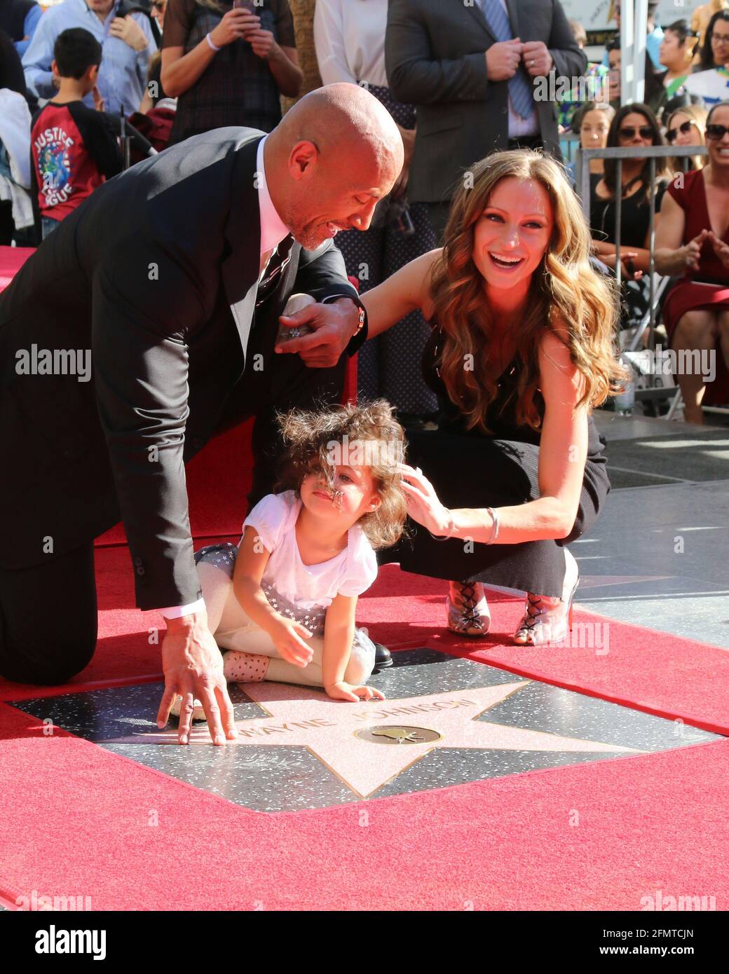 LOS ANGELES DEC 13 Dwayne Johnson, Jasmine Johnson, Lauren Hashian