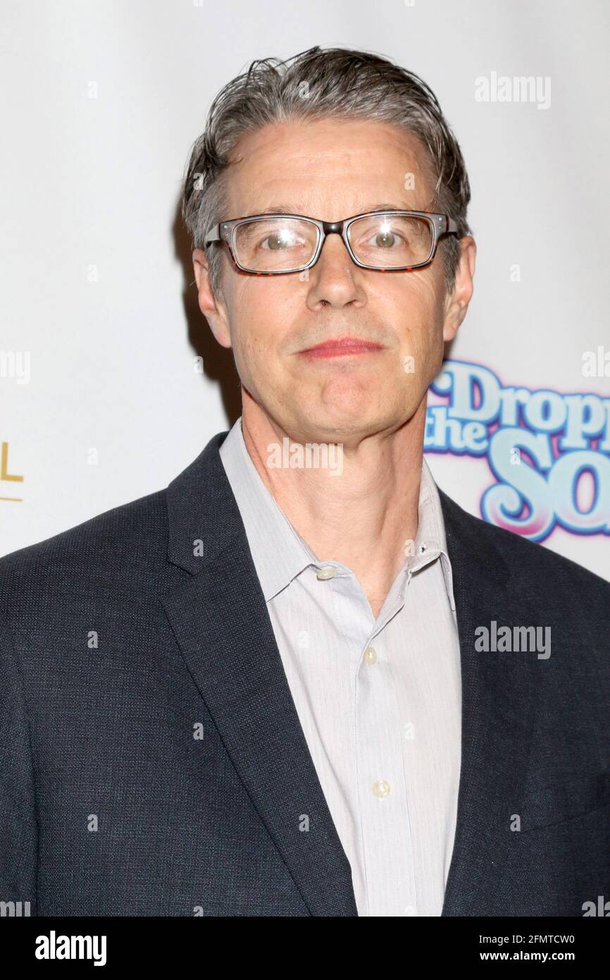 LOS ANGELES - MAR 7: Kyle Secor at the "Dropping the Soap" Premiere at ...