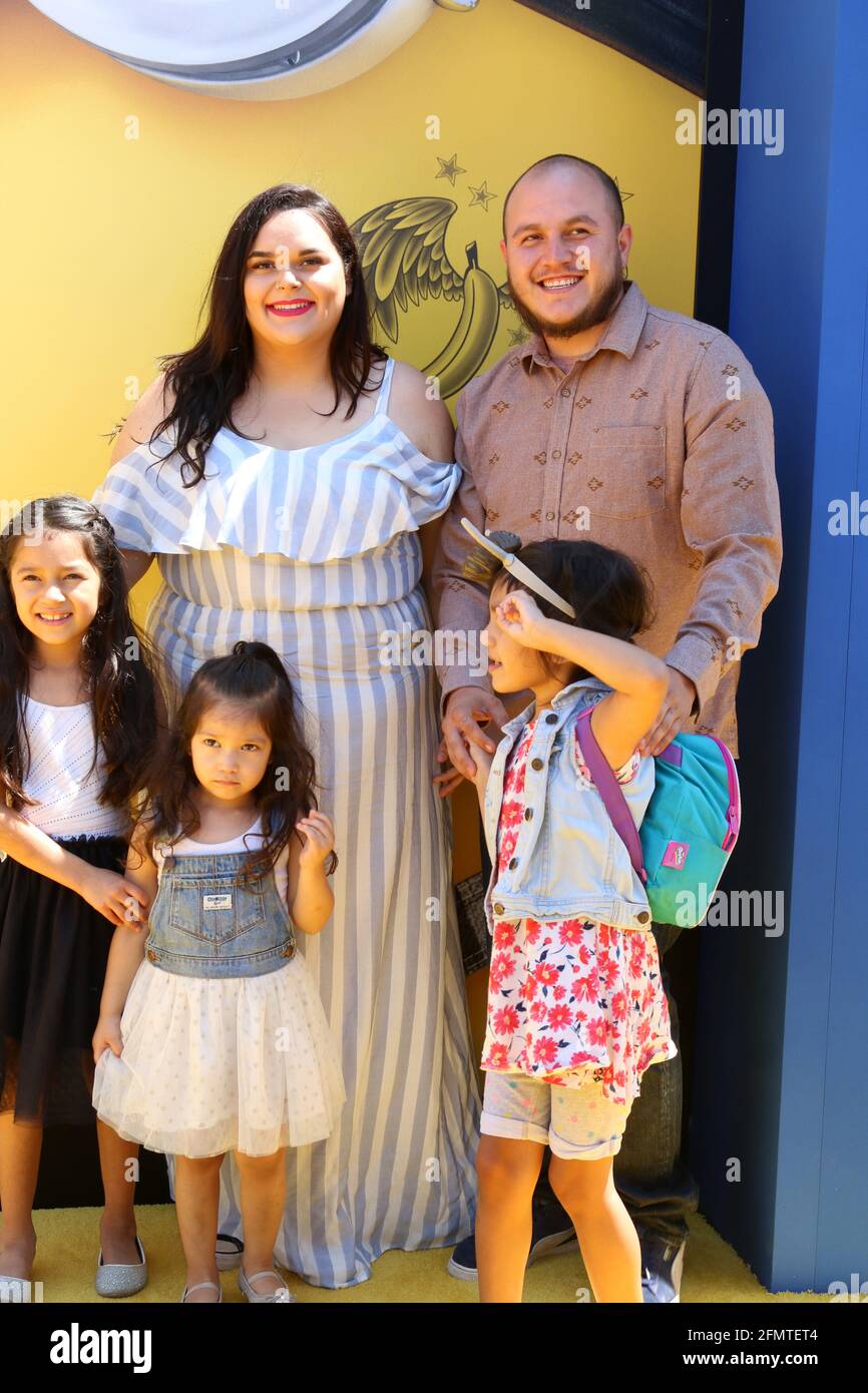 LOS ANGELES - JUN 24: Jenicka Lopez Mikey Rivera Guests at the