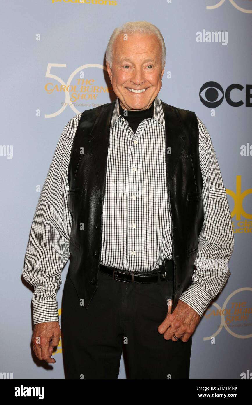 LOS ANGELES - OCT 4: Lyle Waggoner at the Carol Burnett 50th