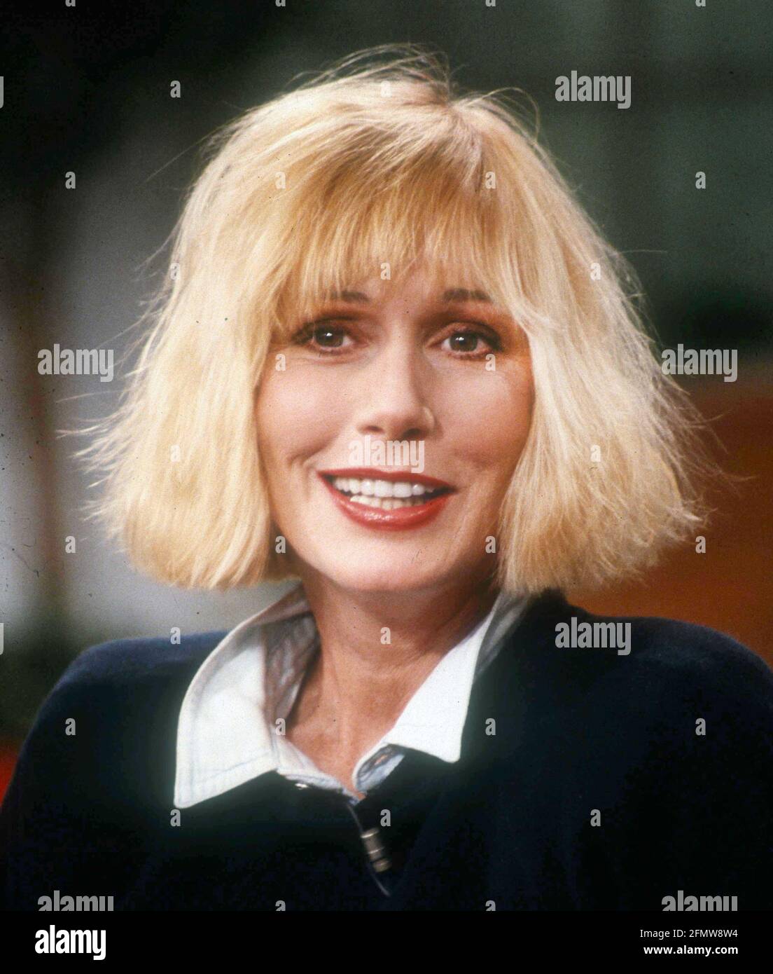 Sally kellerman actress hi-res stock photography and images - Alamy