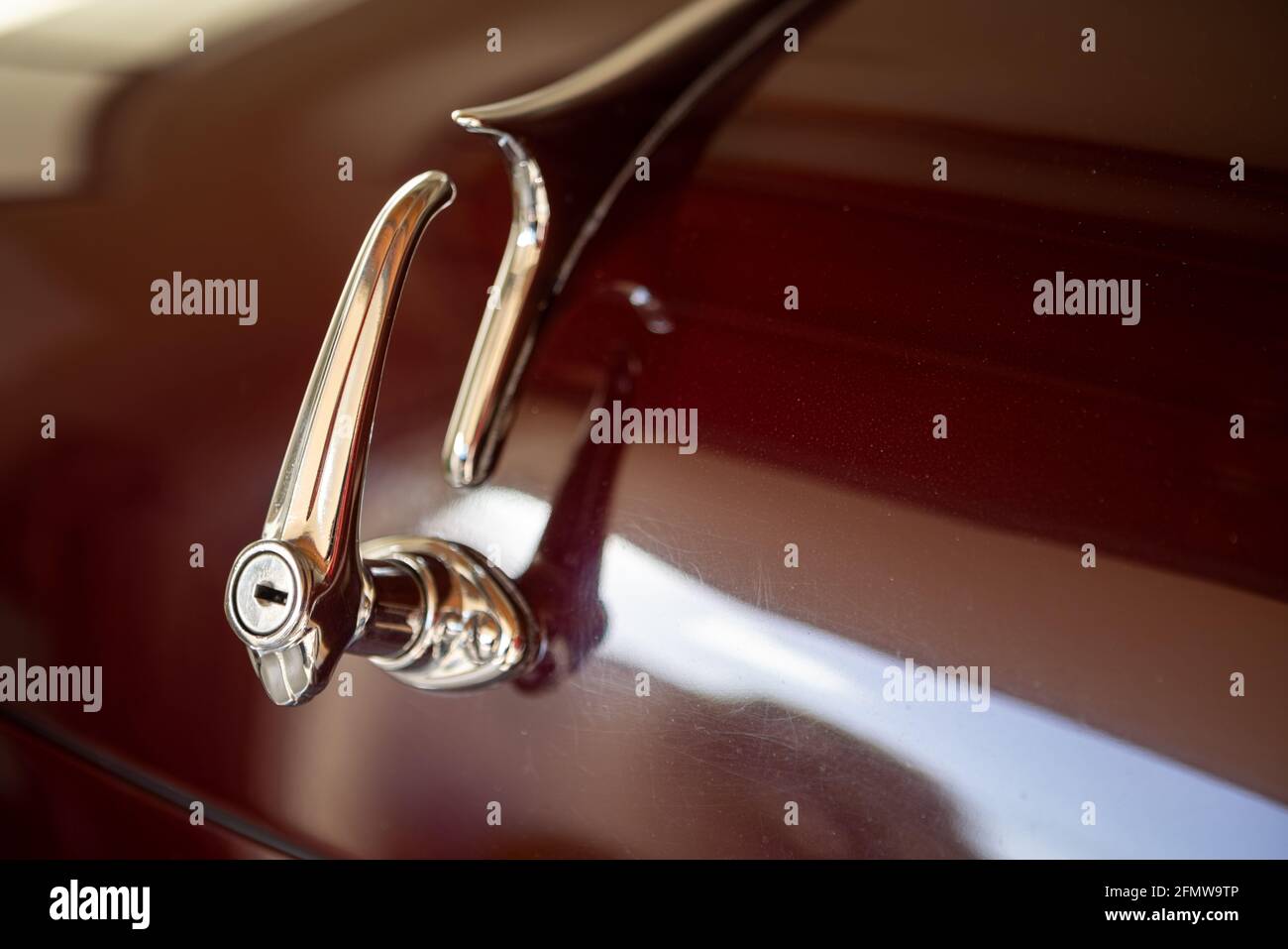 Closeup of beautifully designed boot handle on a 1960s Alvis, New Zealand Stock Photo