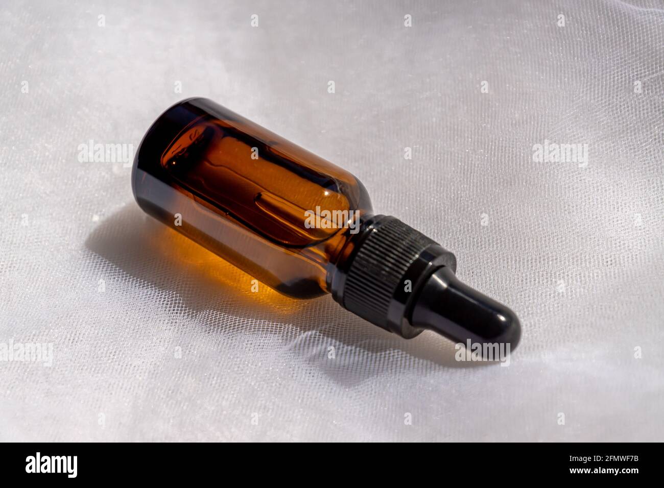 Oil and textile hi-res stock photography and images - Alamy