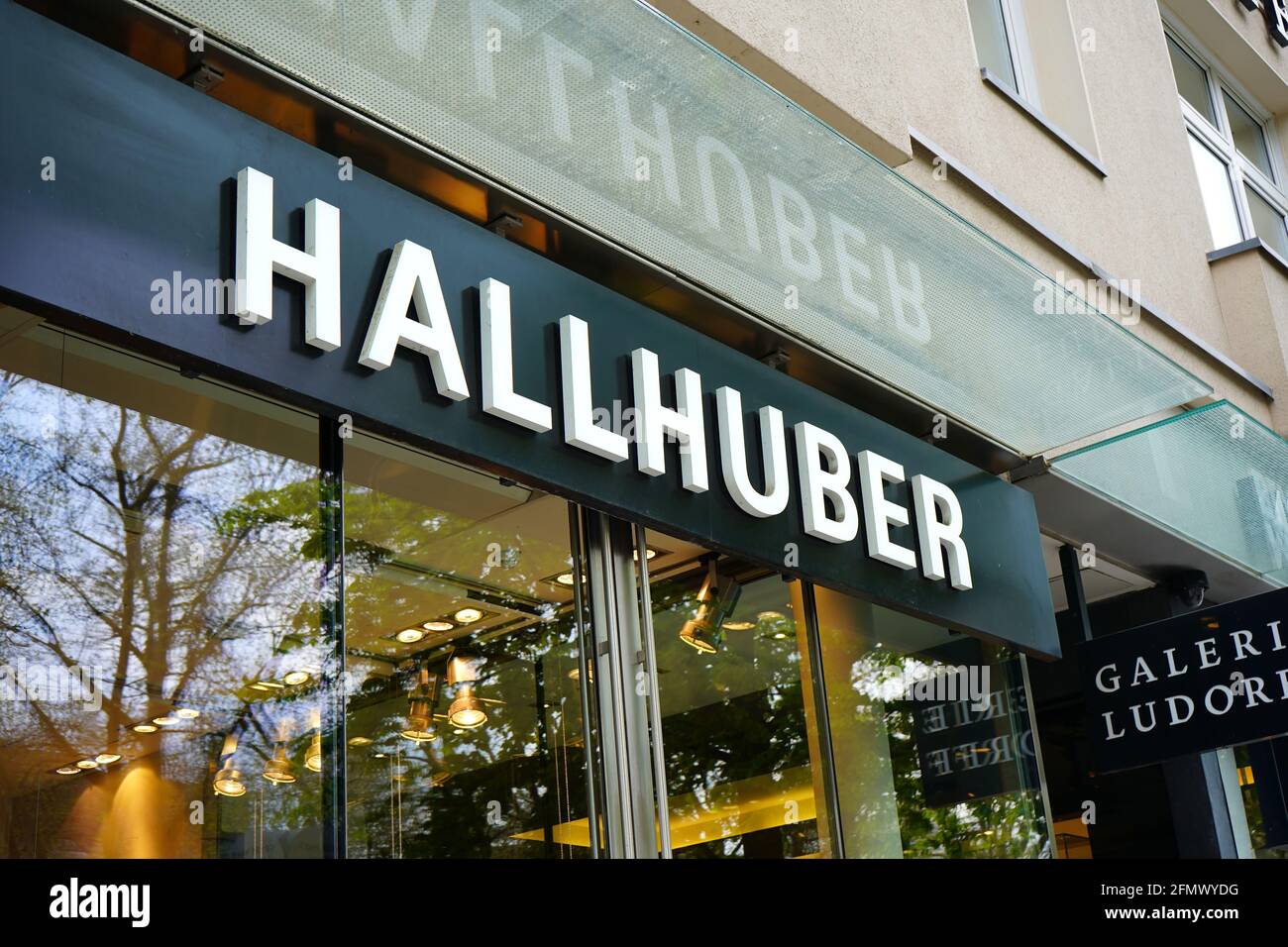 Shop logo of a German Hallhuber store on Königsallee in Düsseldorf Stock  Photo - Alamy