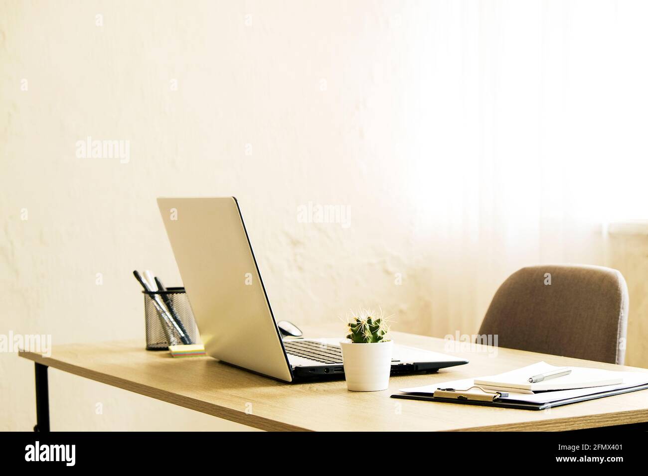 Laptop desk back view hi-res stock photography and images - Alamy