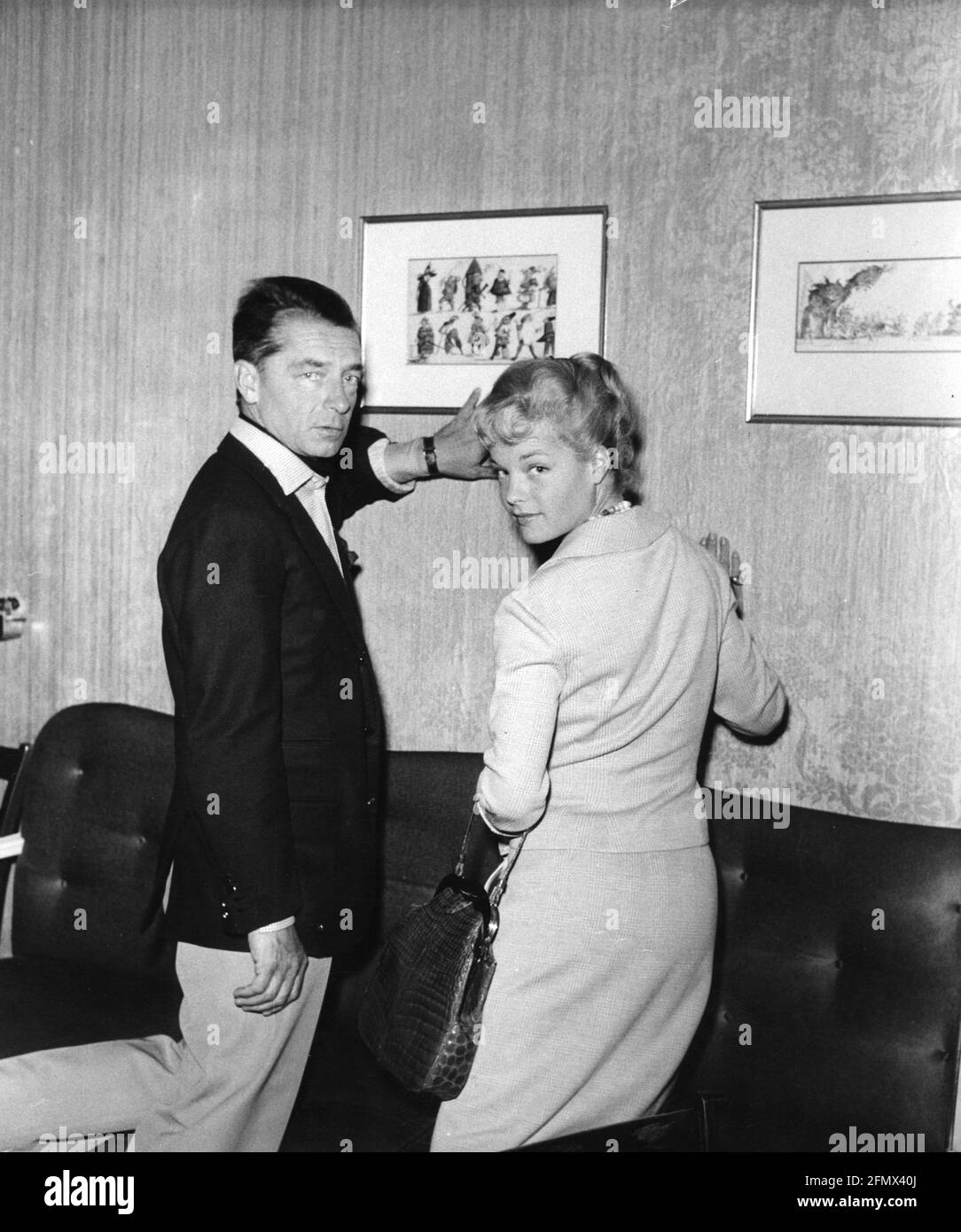 Schneider, Romy, 23.9.1938 - 29.5.1982, German actress, half length, with Herbert von Karajan, 1958, ADDITIONAL-RIGHTS-CLEARANCE-INFO-NOT-AVAILABLE Stock Photo