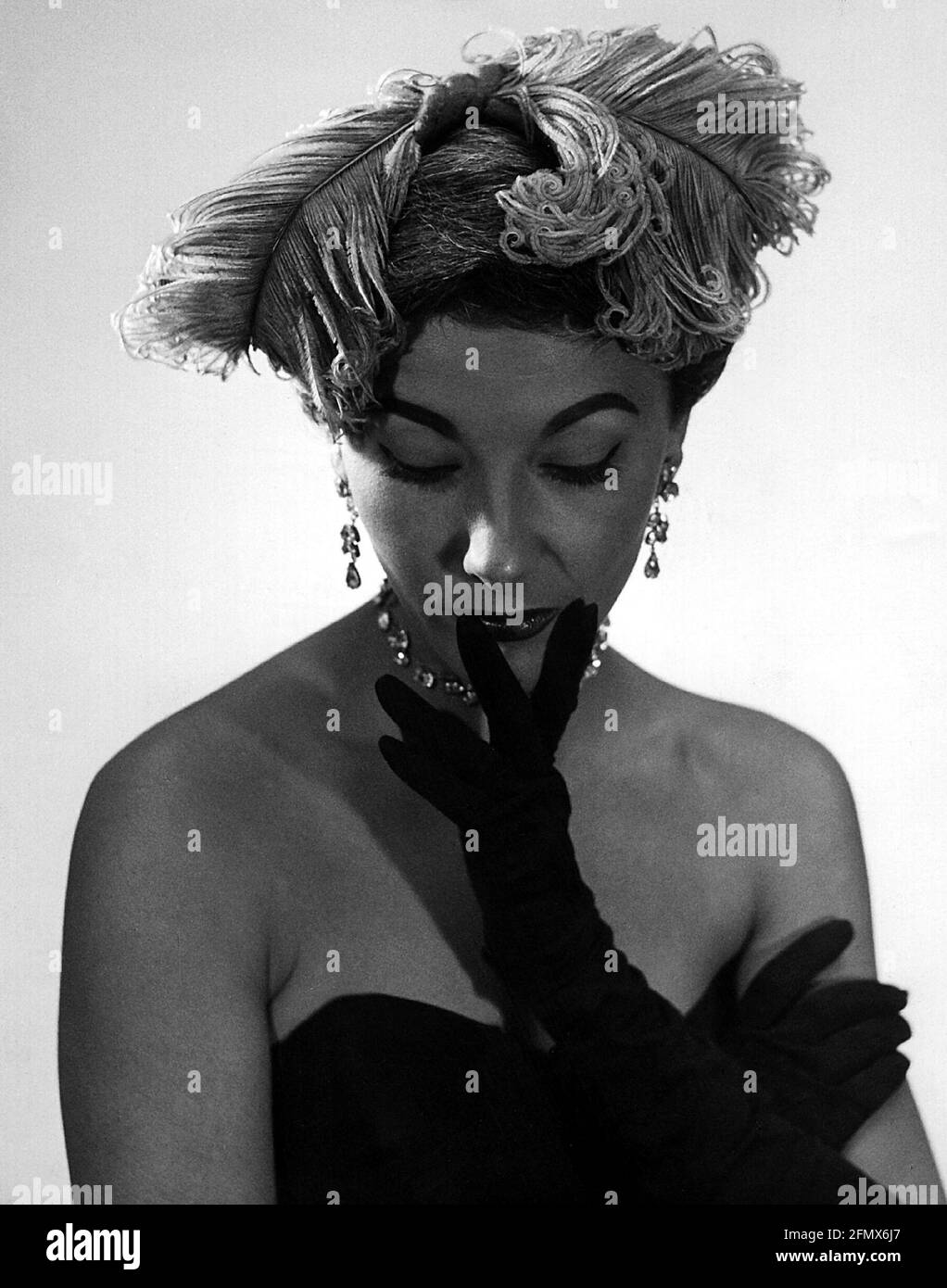 fashion, 1950s, ladies' fashion, hats 