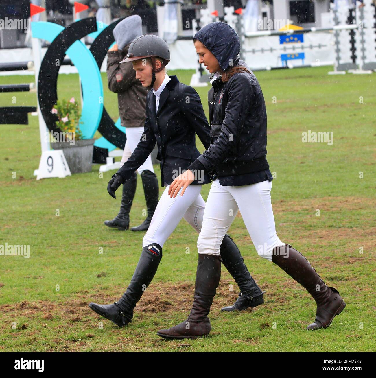 Charlotte Casiraghi beim Internationalen Springreitturnier in Valkenswaard in Holland.  Am 3. August 1986 kam sie in Monte Carlo als Charlotte Marie P Stock Photo