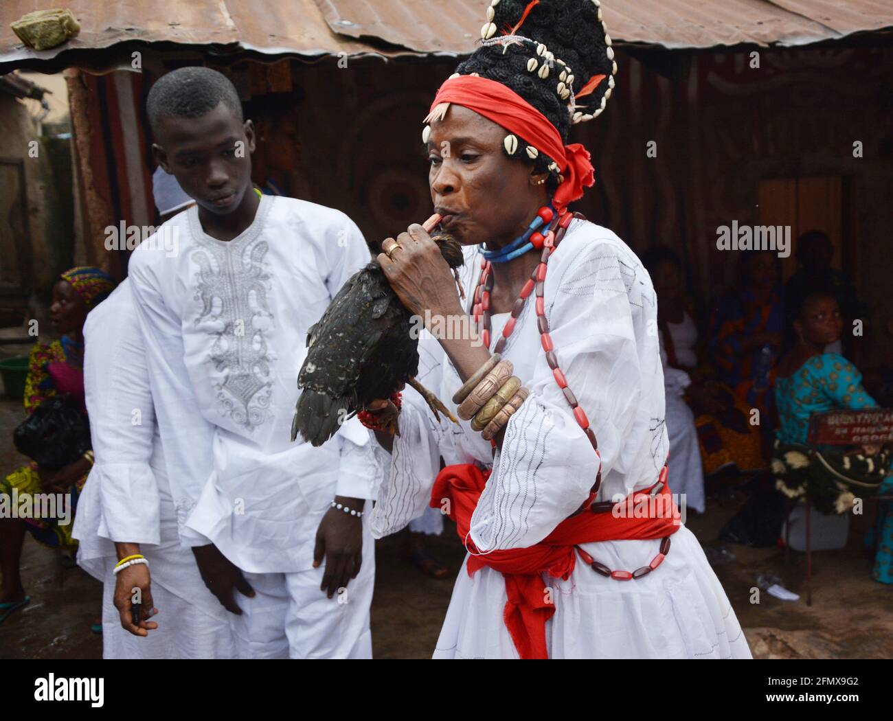 Osun Osogbo: Iya Oya doing her spiritual assignment during the Osun Osogbo Festival. Stock Photo