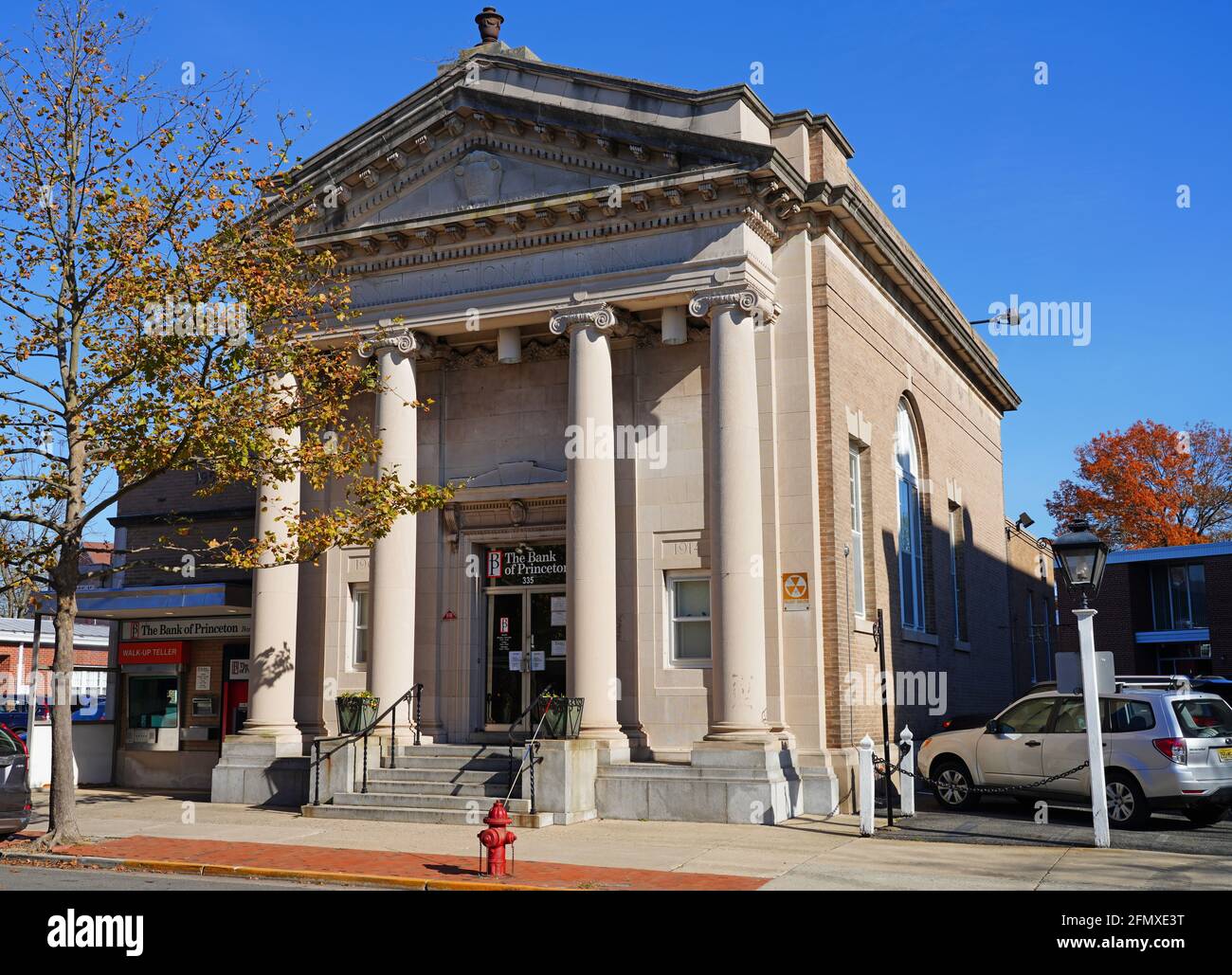 BORDENTOWN, NJ 7 NOV 2020 View of old buildings on Farnsworth Avenue