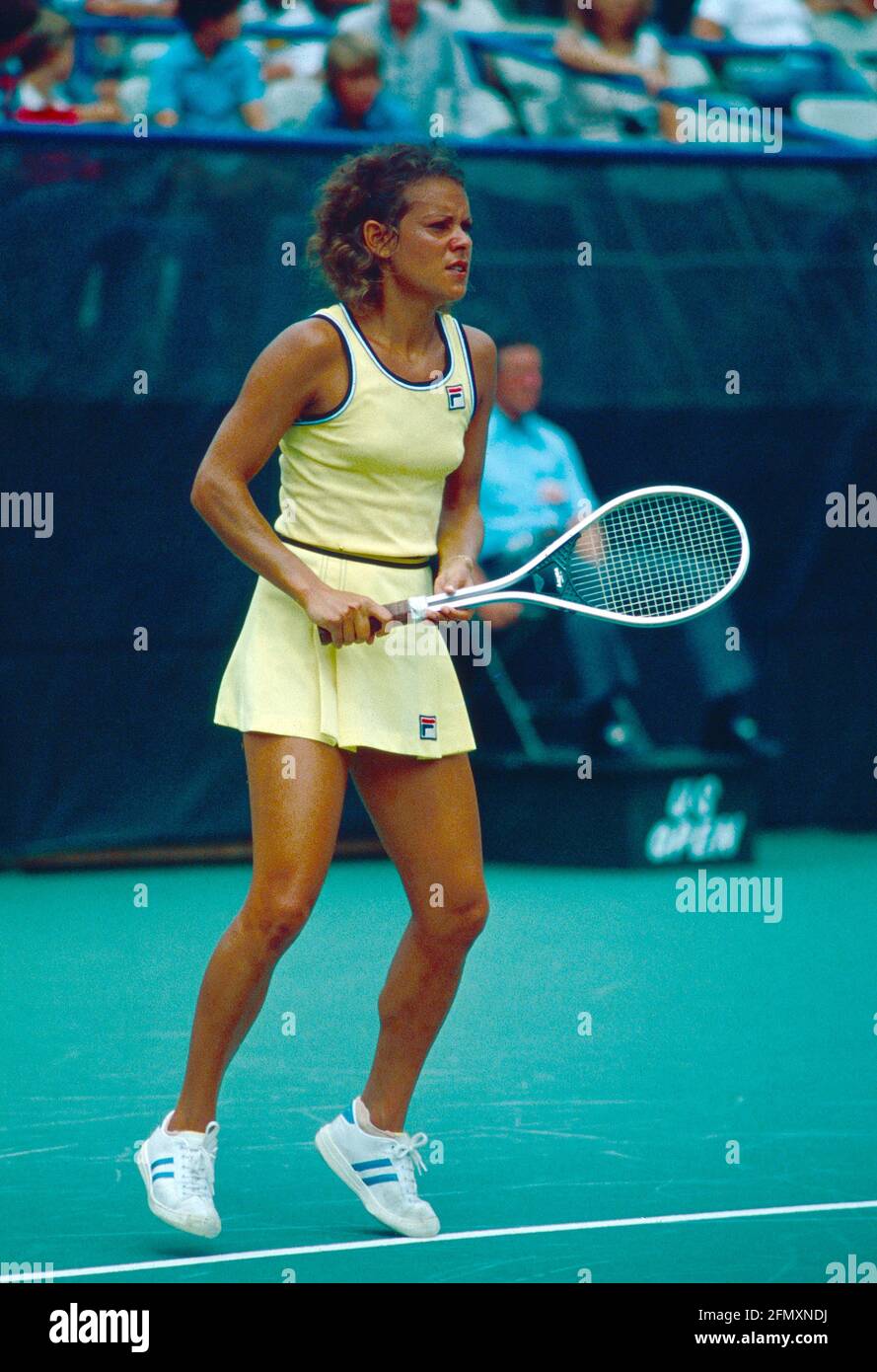 Australian tennis player Evonne Goolagong Cawley, 1980s Stock Photo - Alamy
